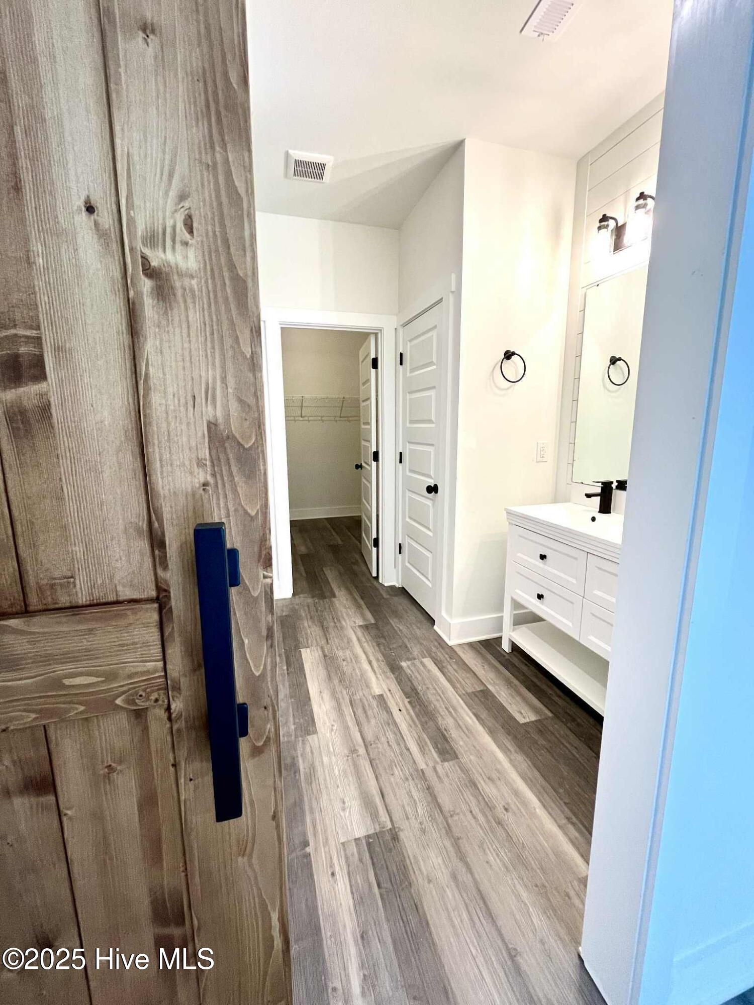 a1aa7578-cc35-4891-9d60-991928dfe97b