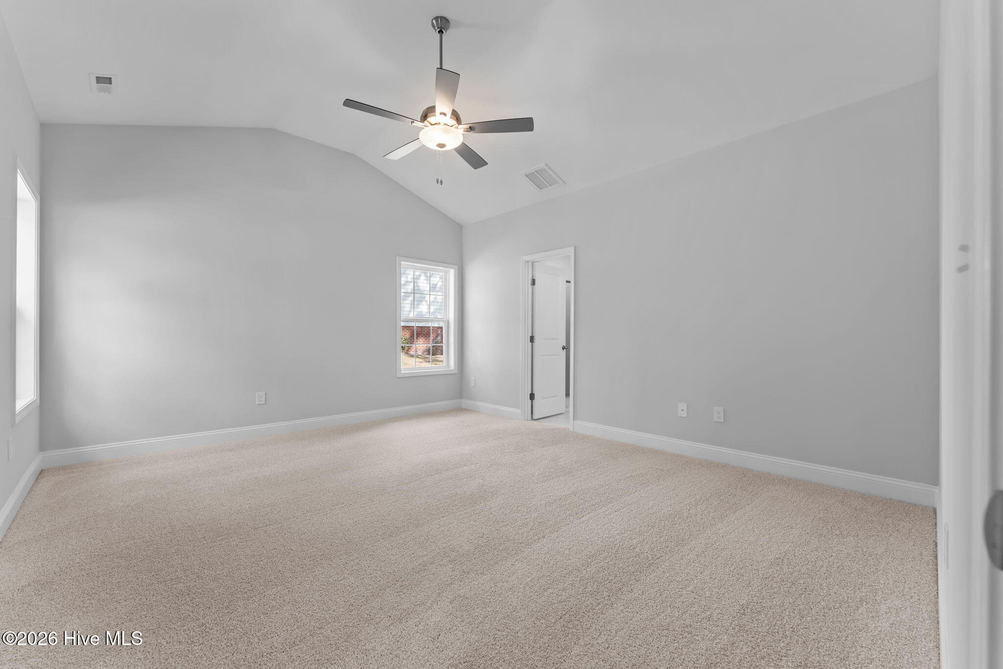 180 Longleaf Drive