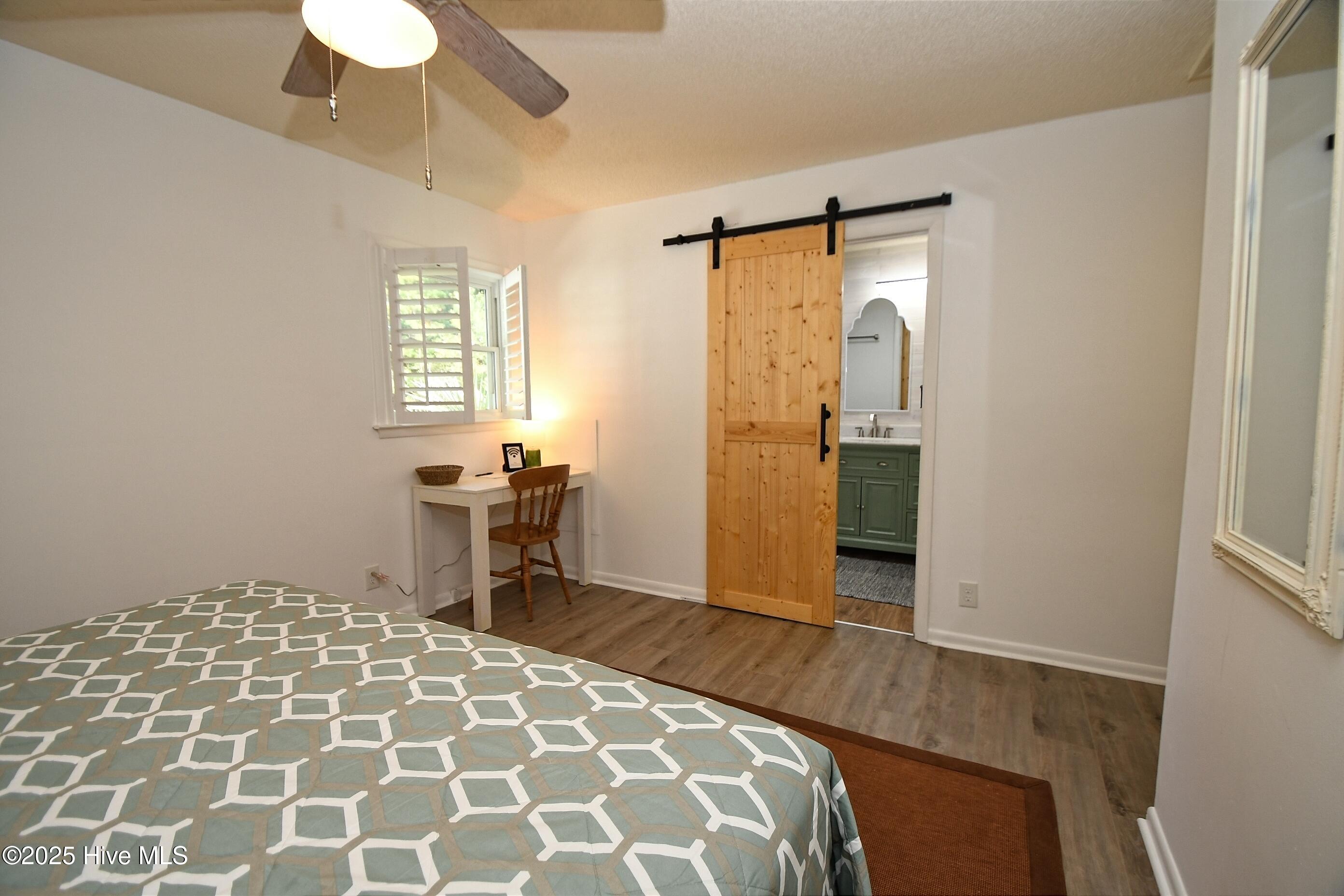 100523819 | Photo 37