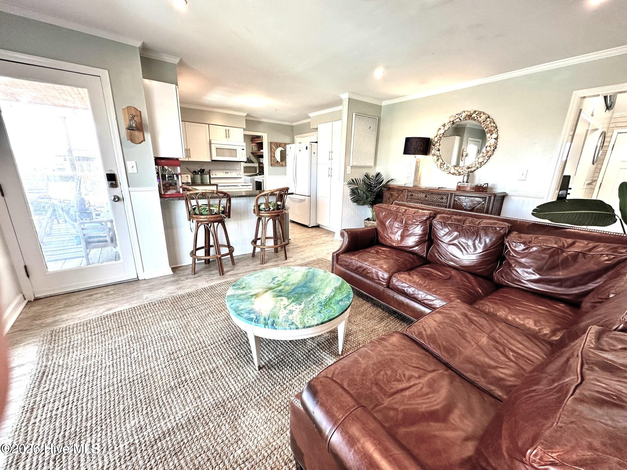 100550124 | Photo 19