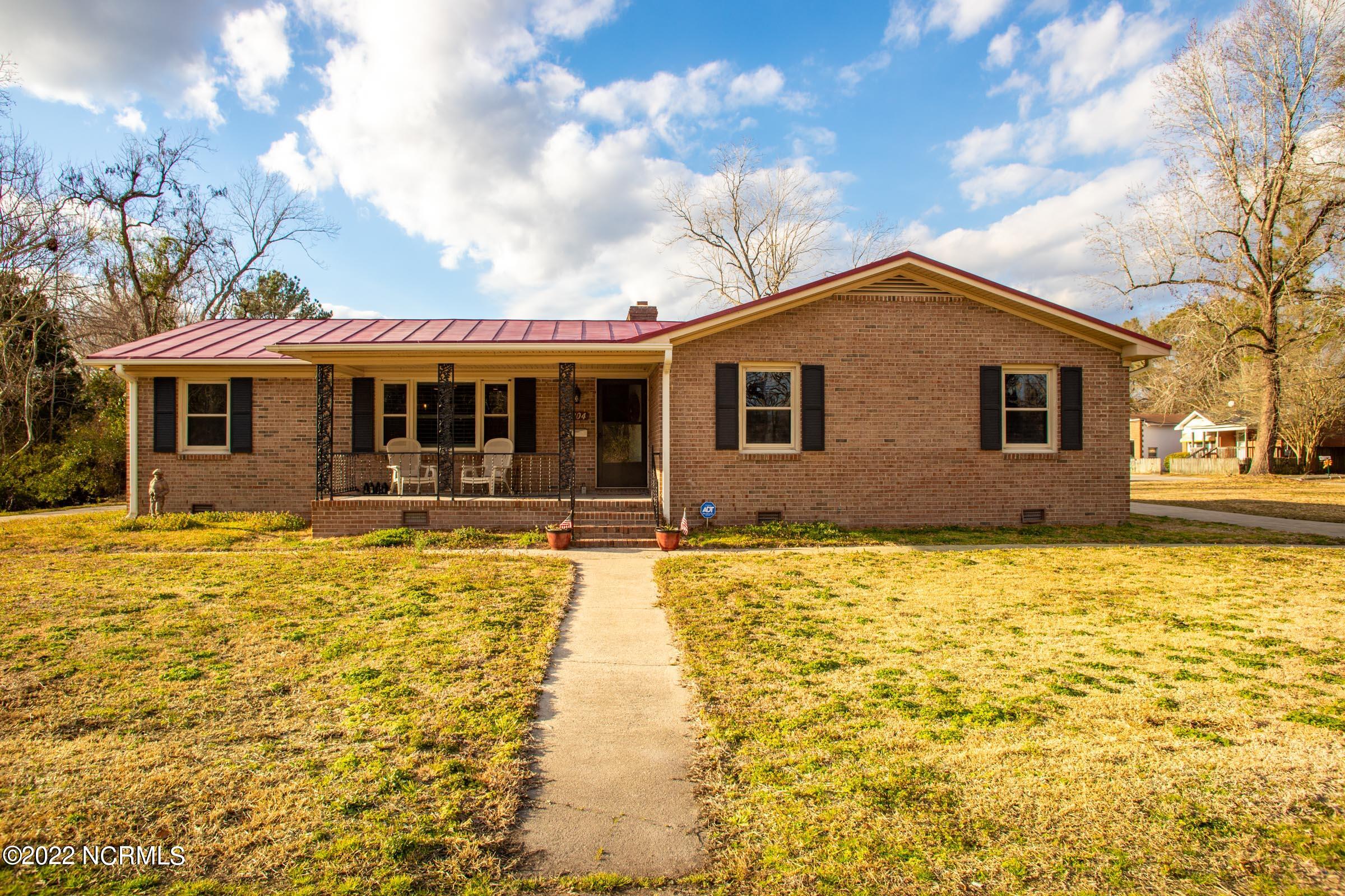 1304 Williams Street, New Bern, NC 28560 Listing Photo  1