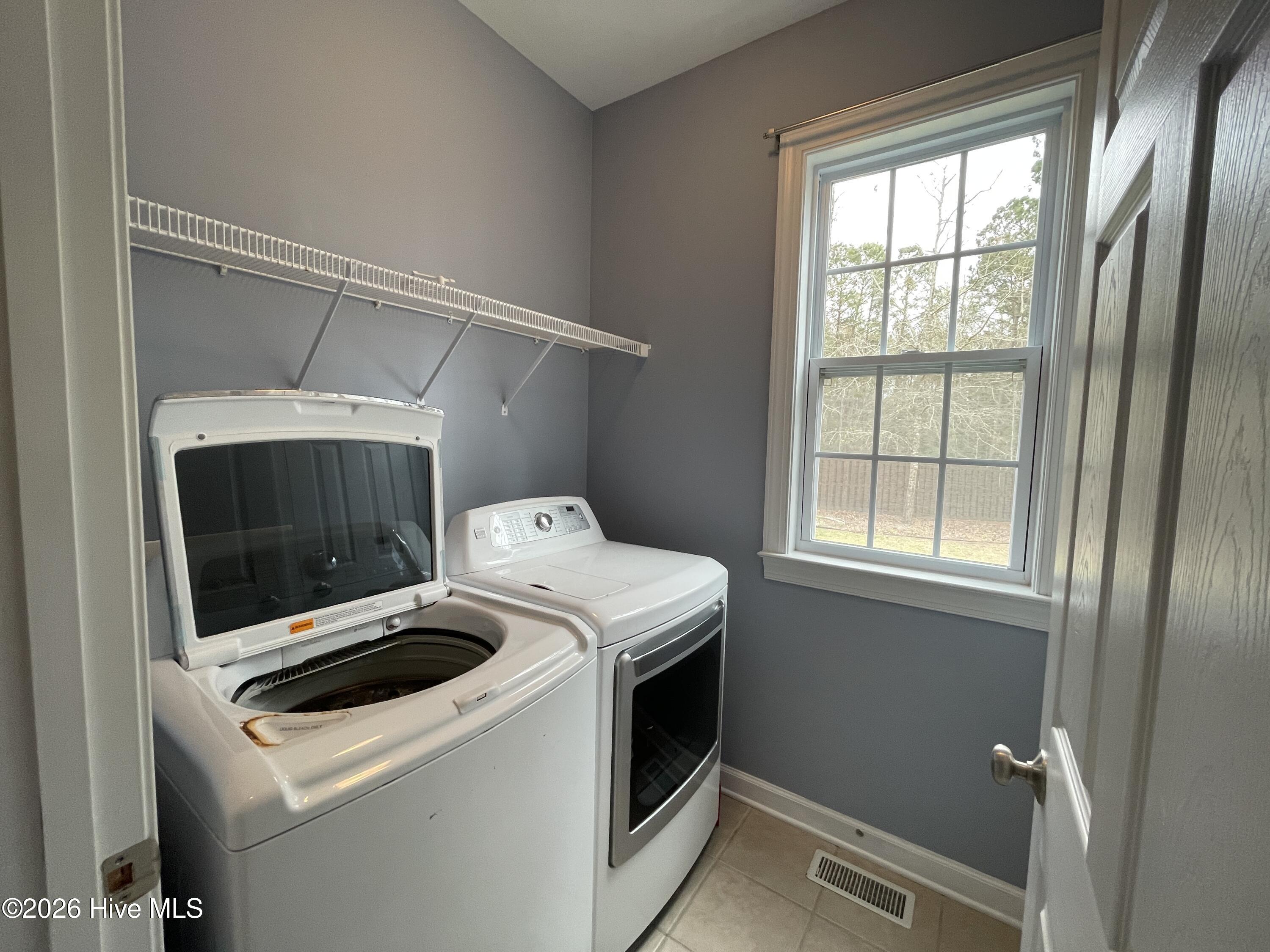 204 Mia Court,Maysville