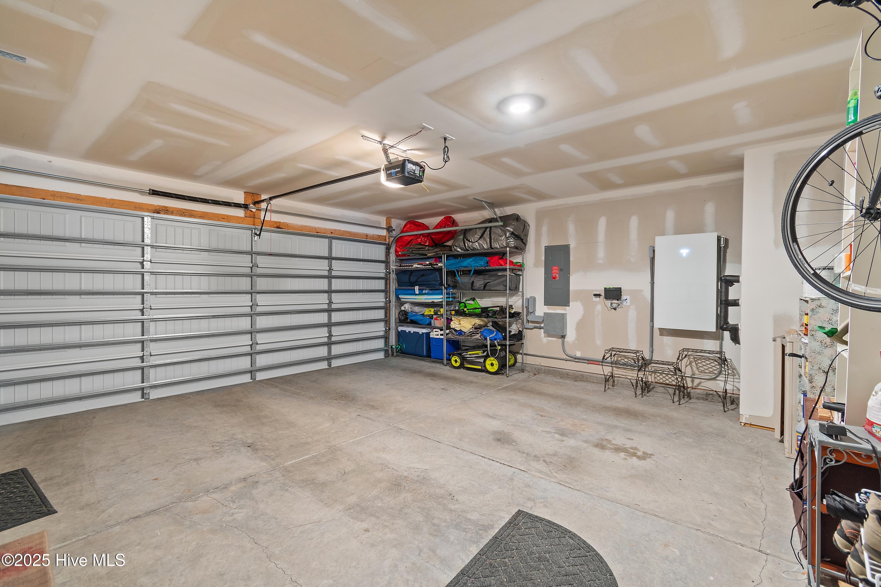 566 Pinecrest Street NW, Shallotte, NC 28470 – photo 22: 2 Car Garage