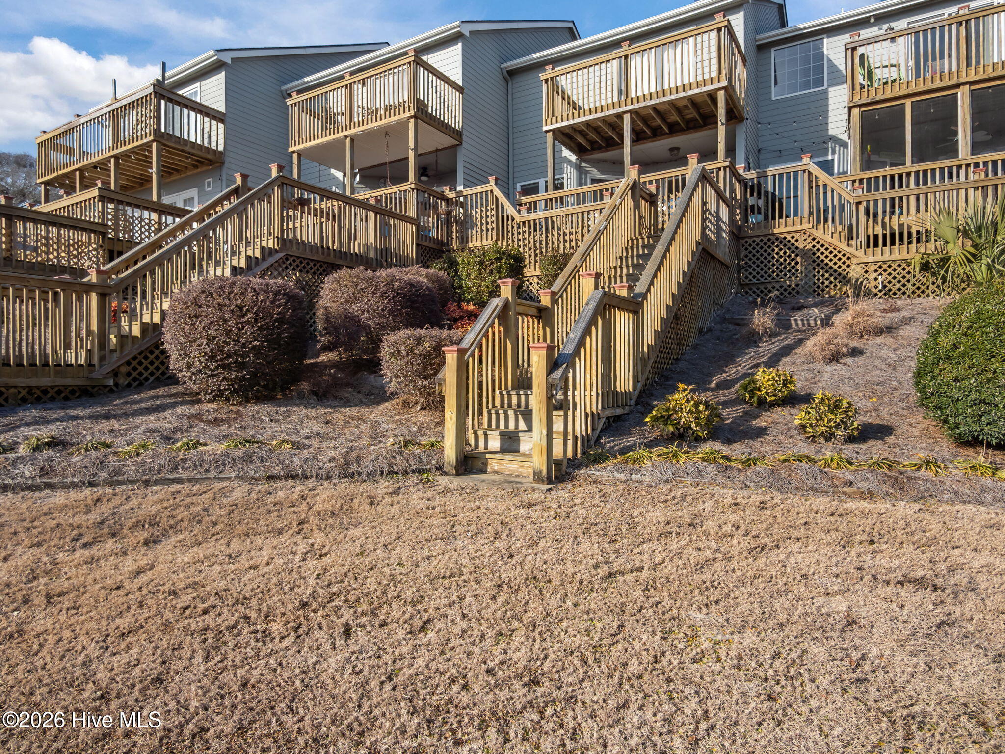 100554527 | Photo 39