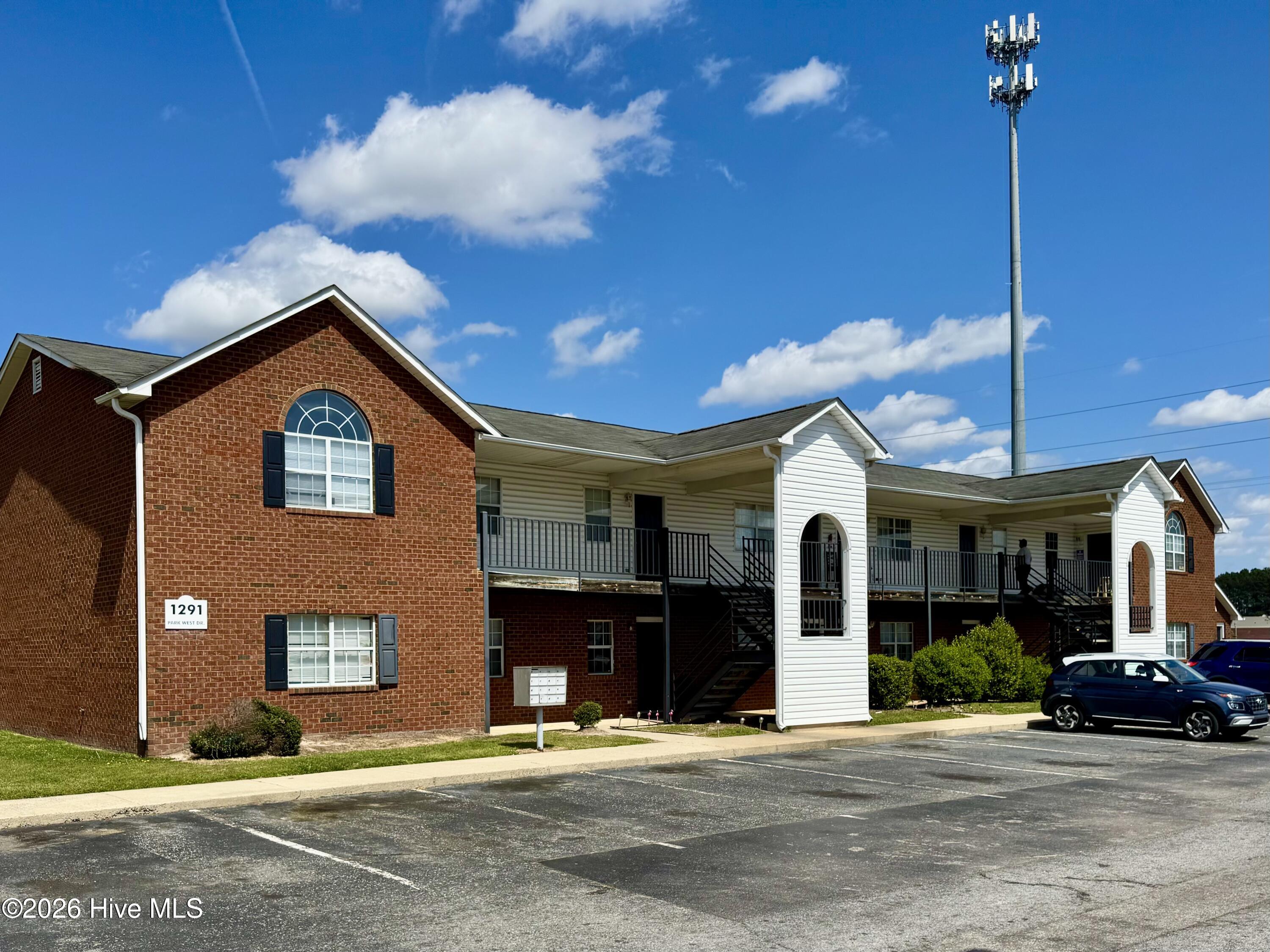 1291 Park West Drive UNIT 2, Greenville, NC, 27834