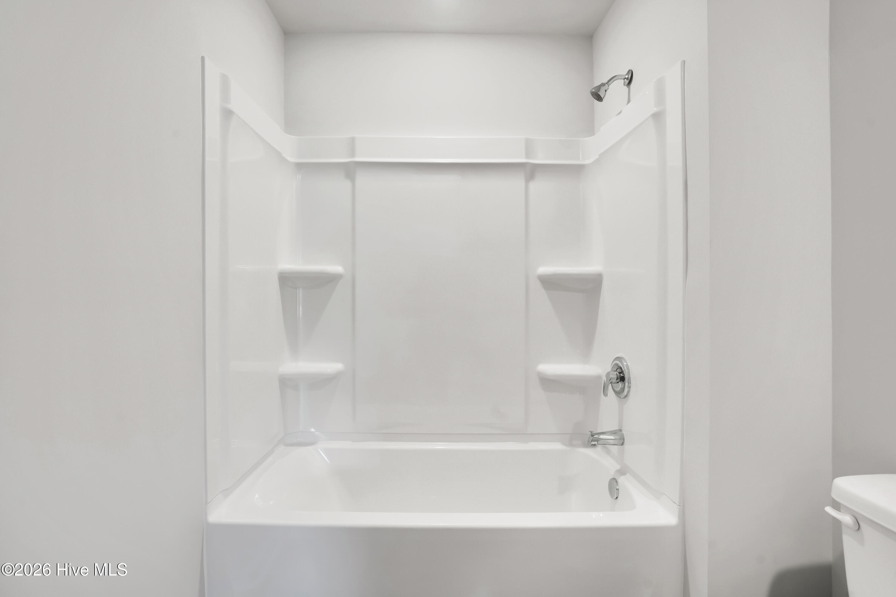 100545392 | Photo 20