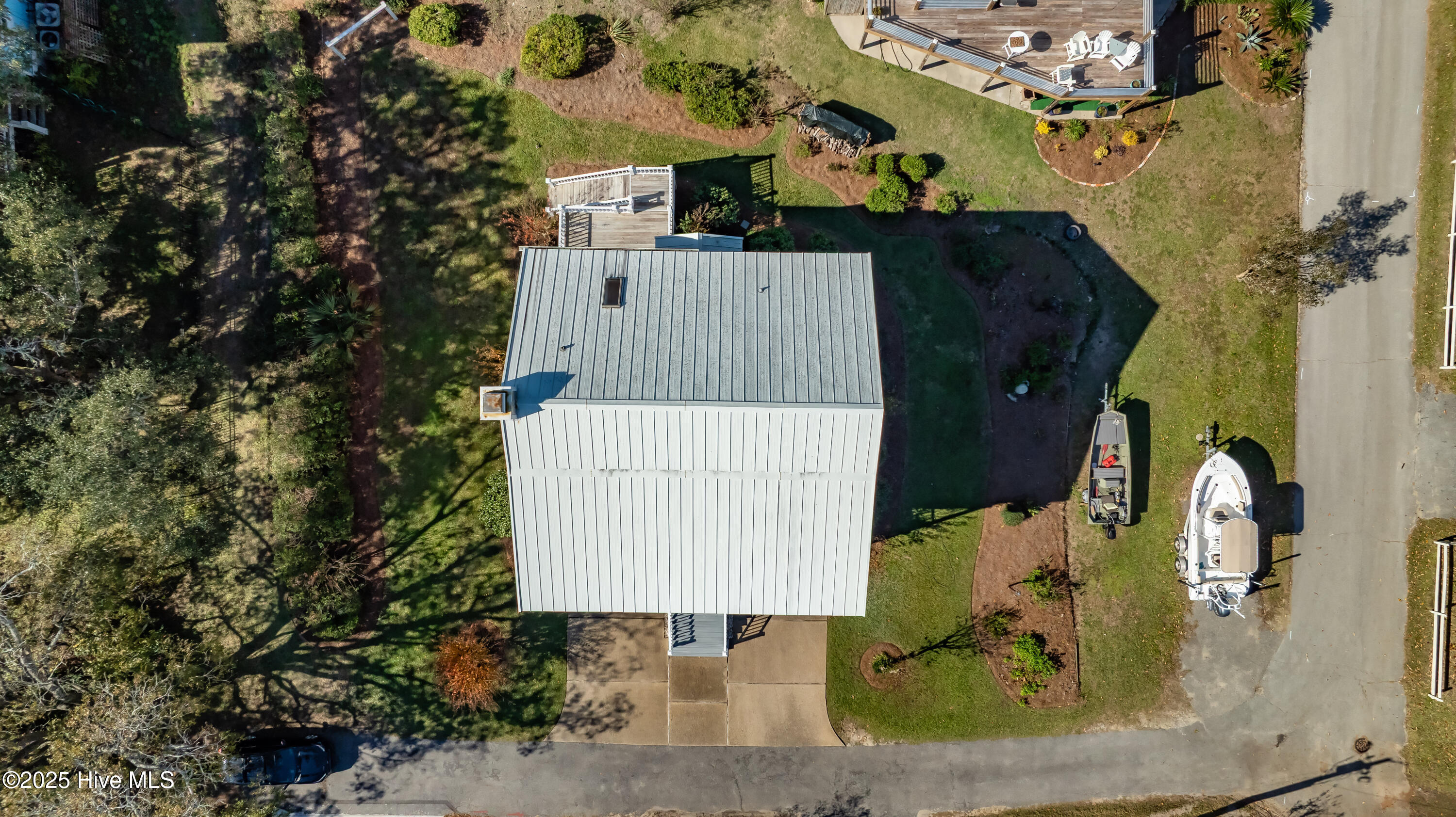 100540971 | Photo 59