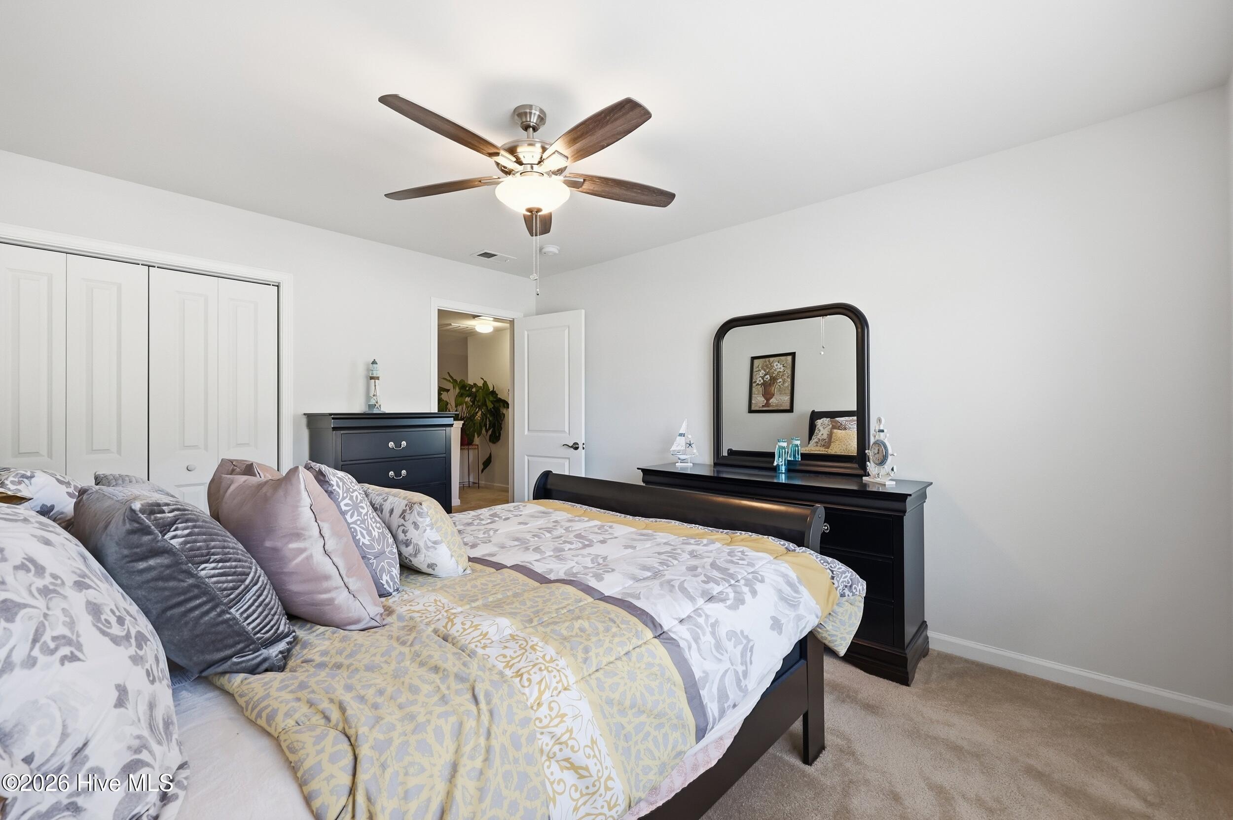 100564272 | Photo 30