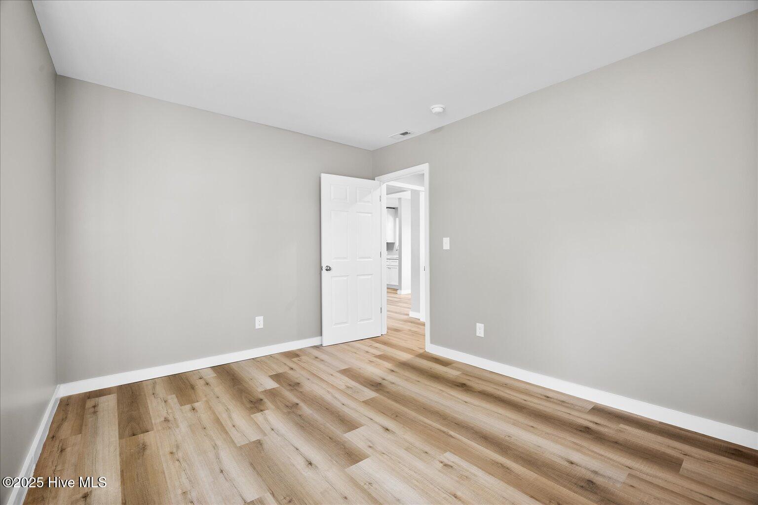 312 Sherwood Road, Jacksonville, NC 28540 – photo 24: 35-IMG_2100