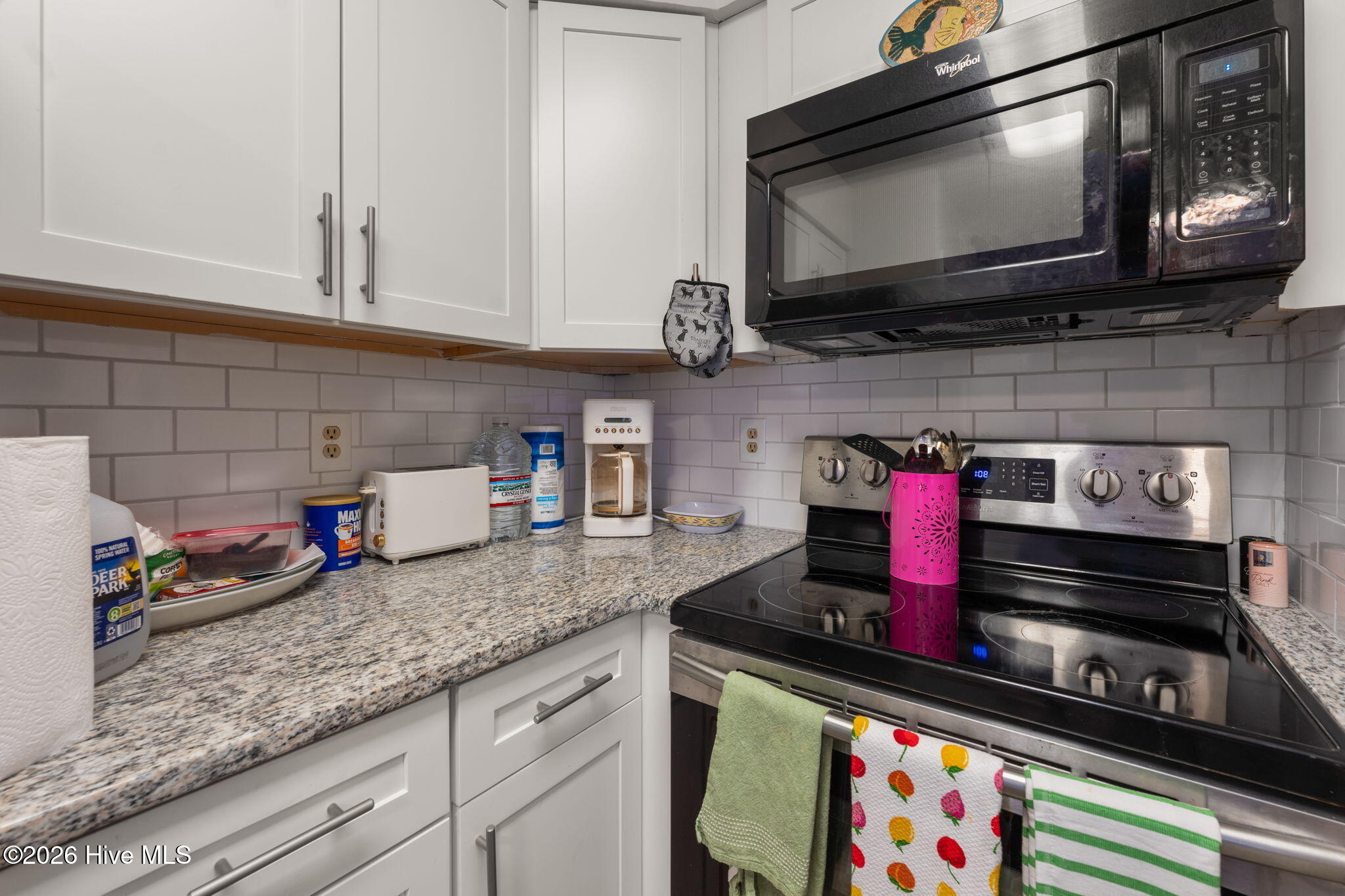 100554784 | Photo 10