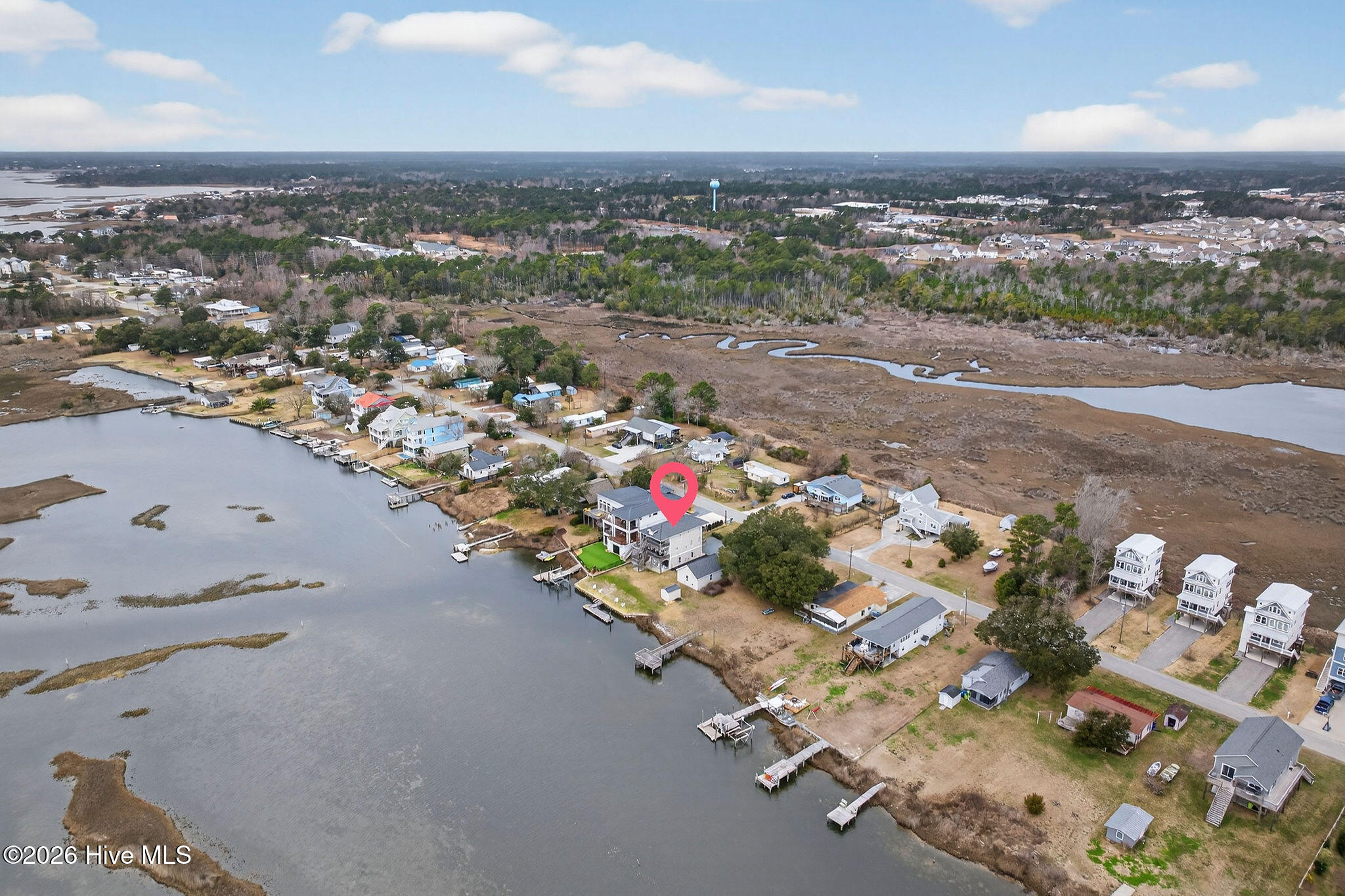 100558611 | Photo 76