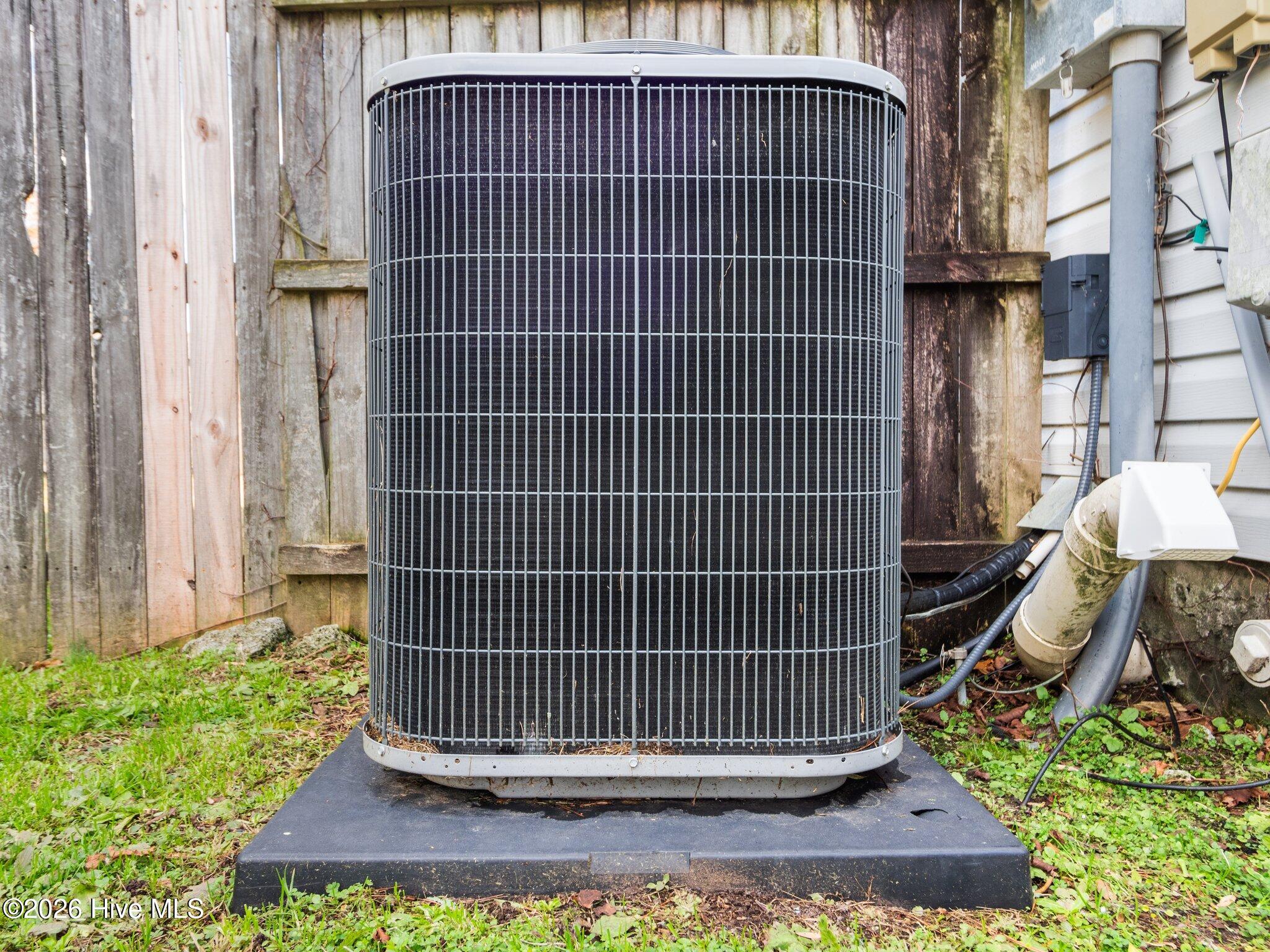 100559229 | Photo 39