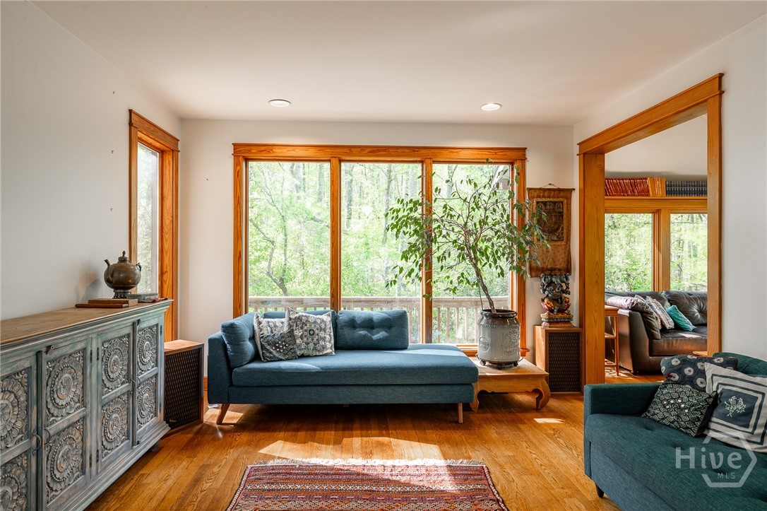 150 Hidden Hills Lane
