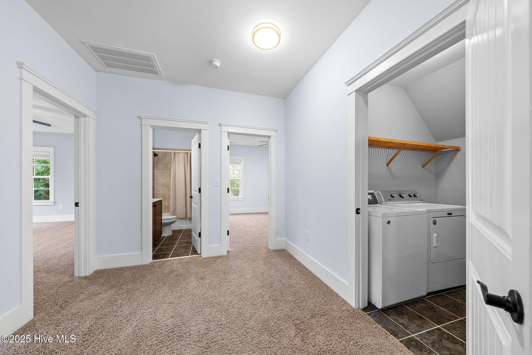 100536544 | Photo 62