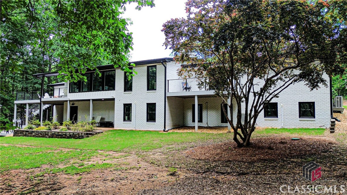 1041 Hollow Creek Way