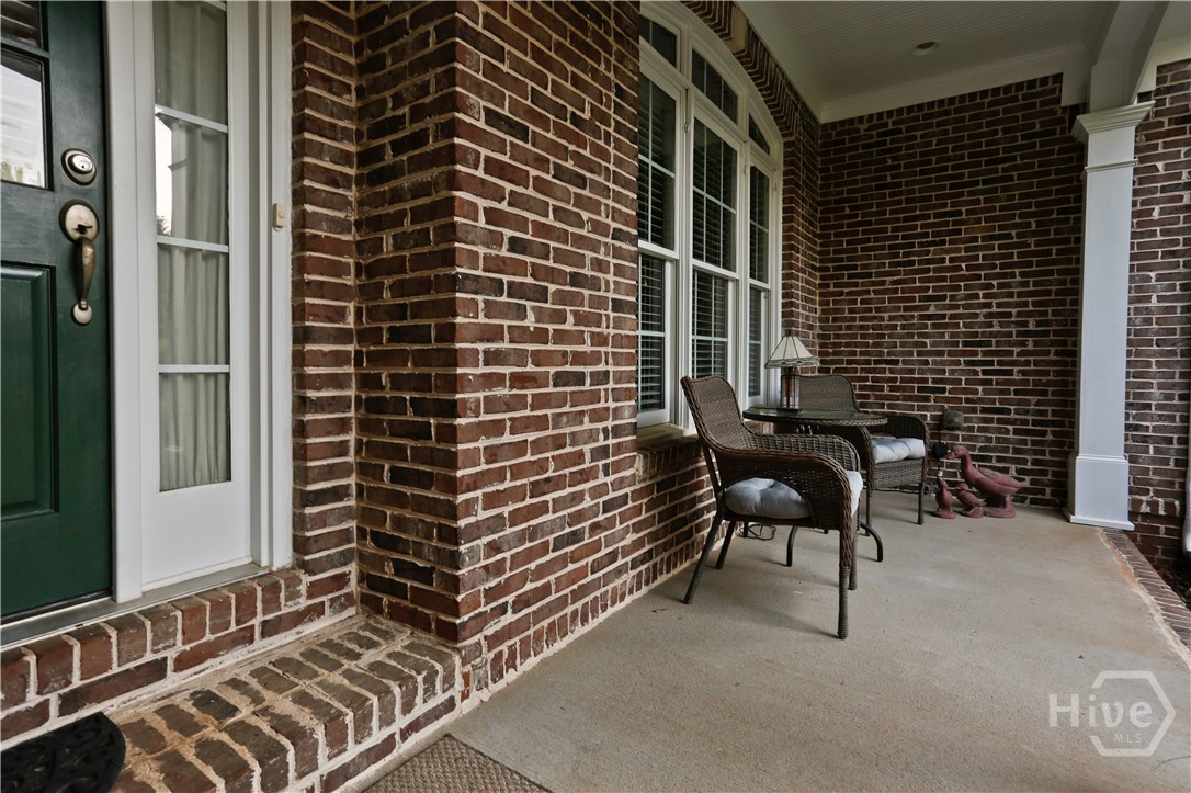 Front porch sitting area