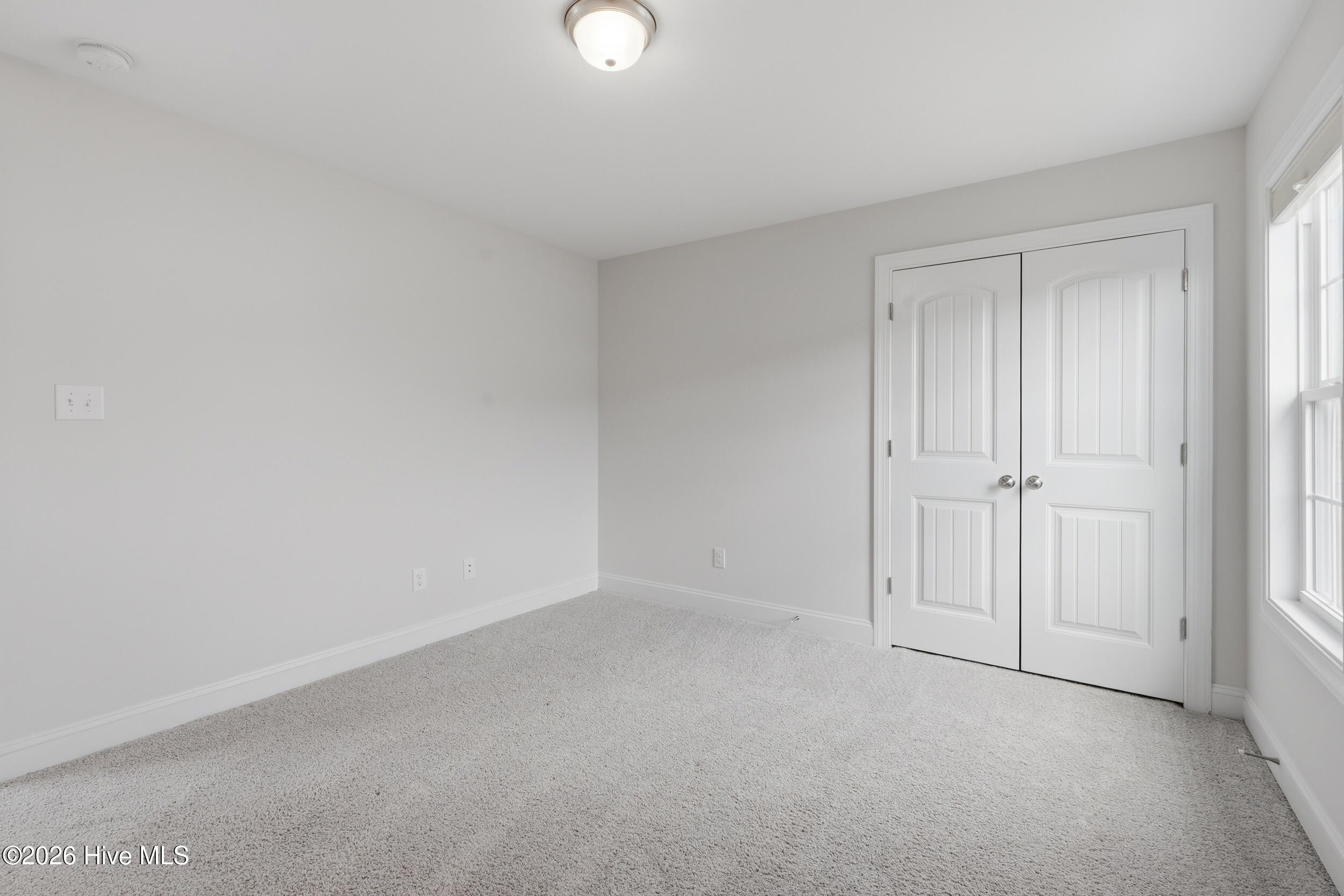 100559479 | Photo 32