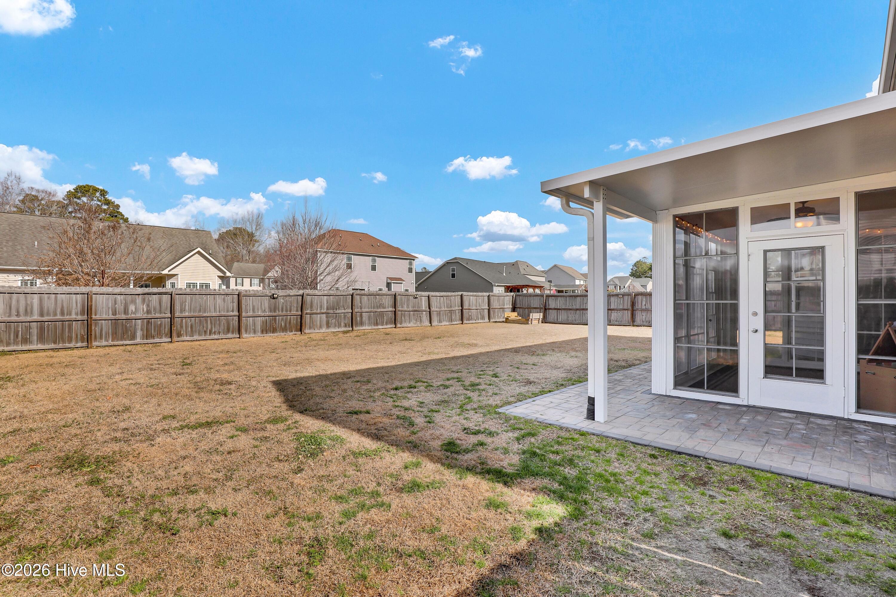 100553474 | Photo 39