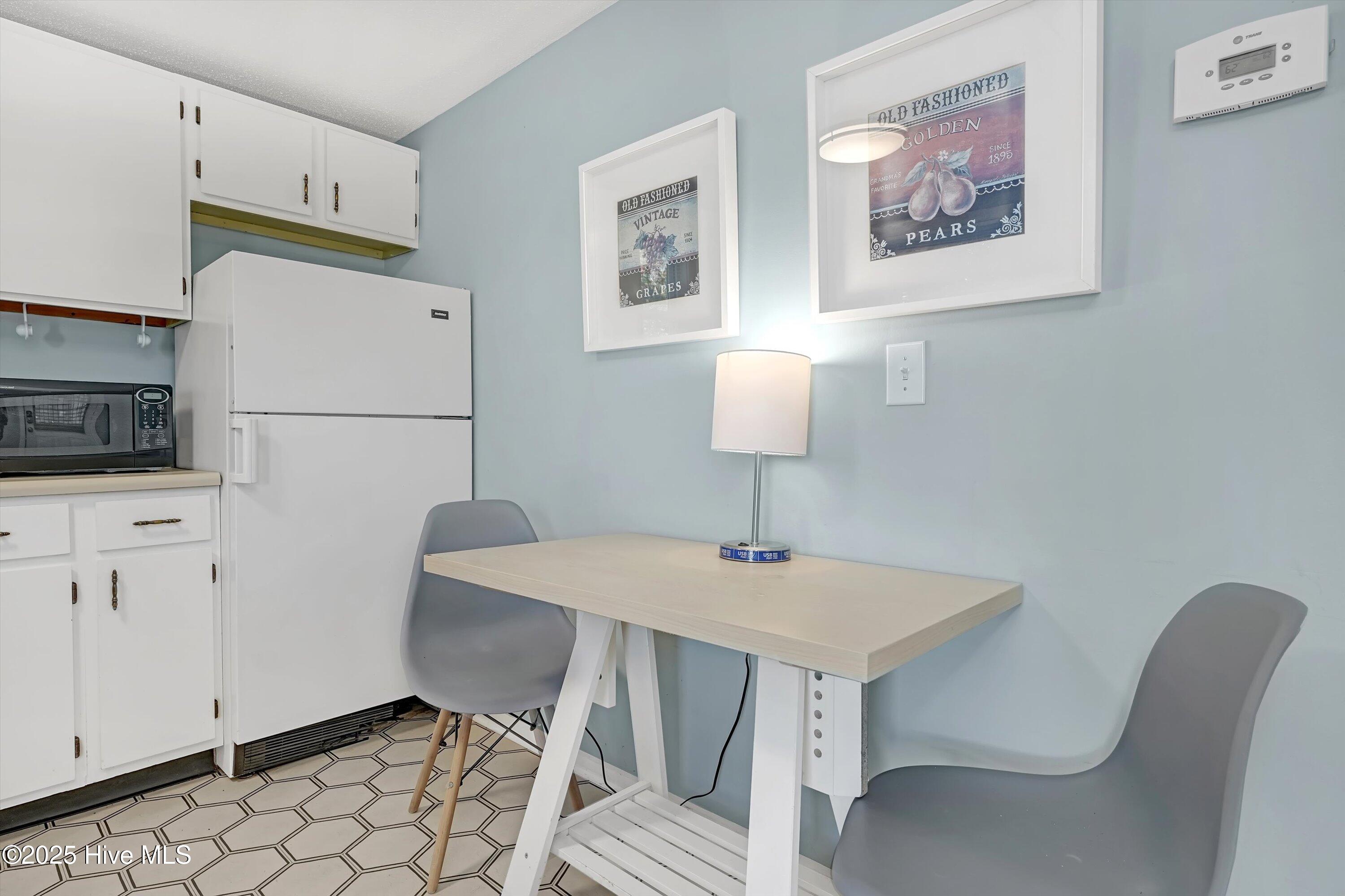 100486207 | Photo 56