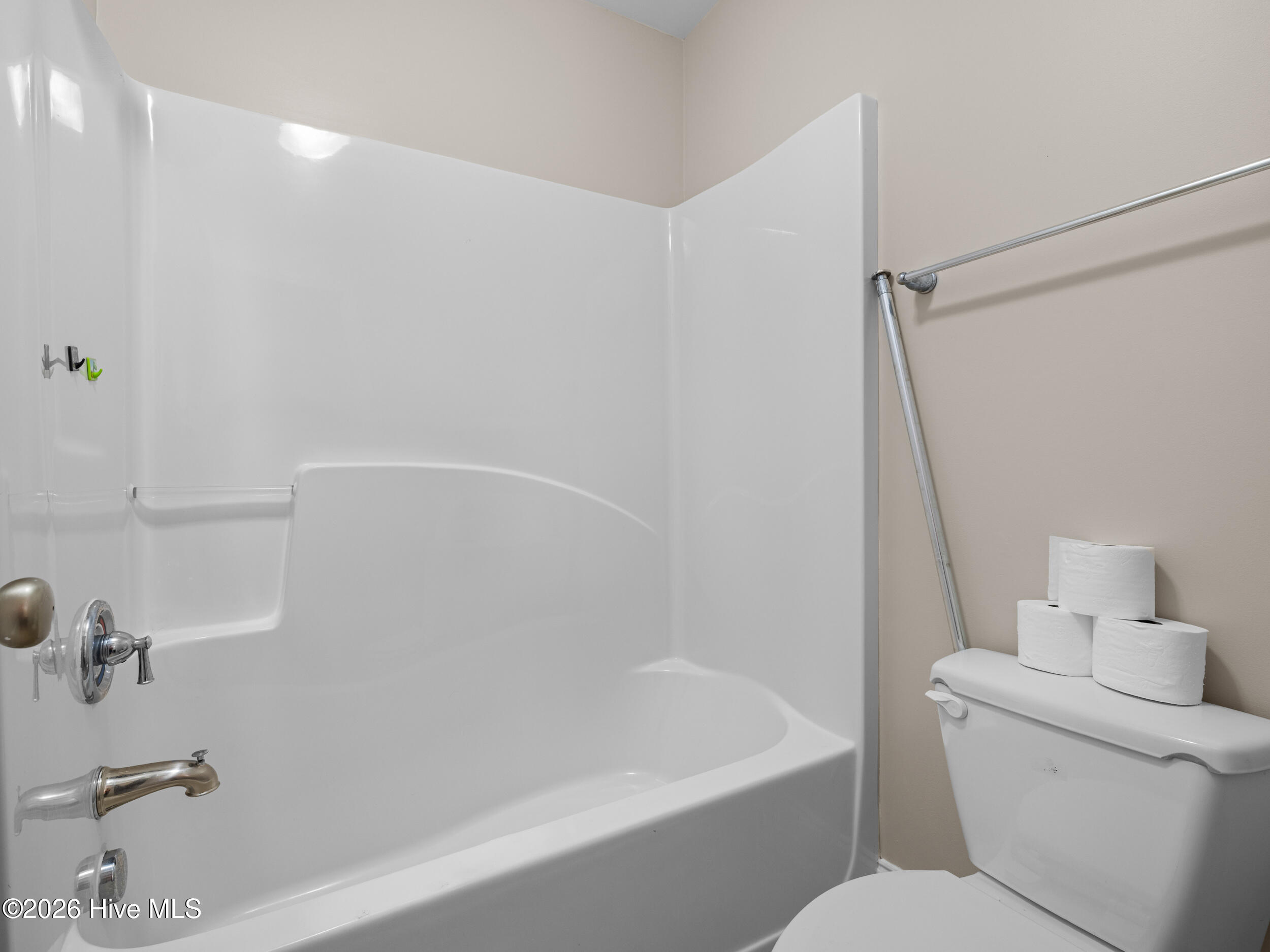 100549292 | Photo 43