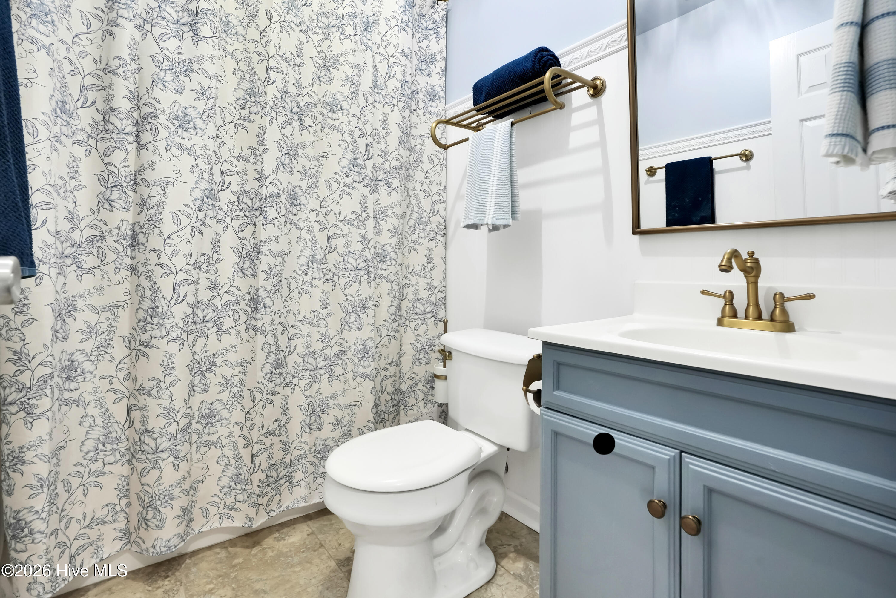 100555387 | Photo 17