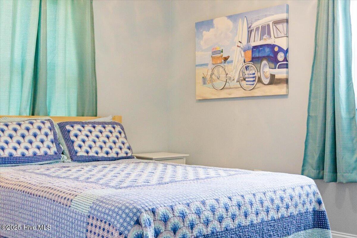 100493245 | Photo 26