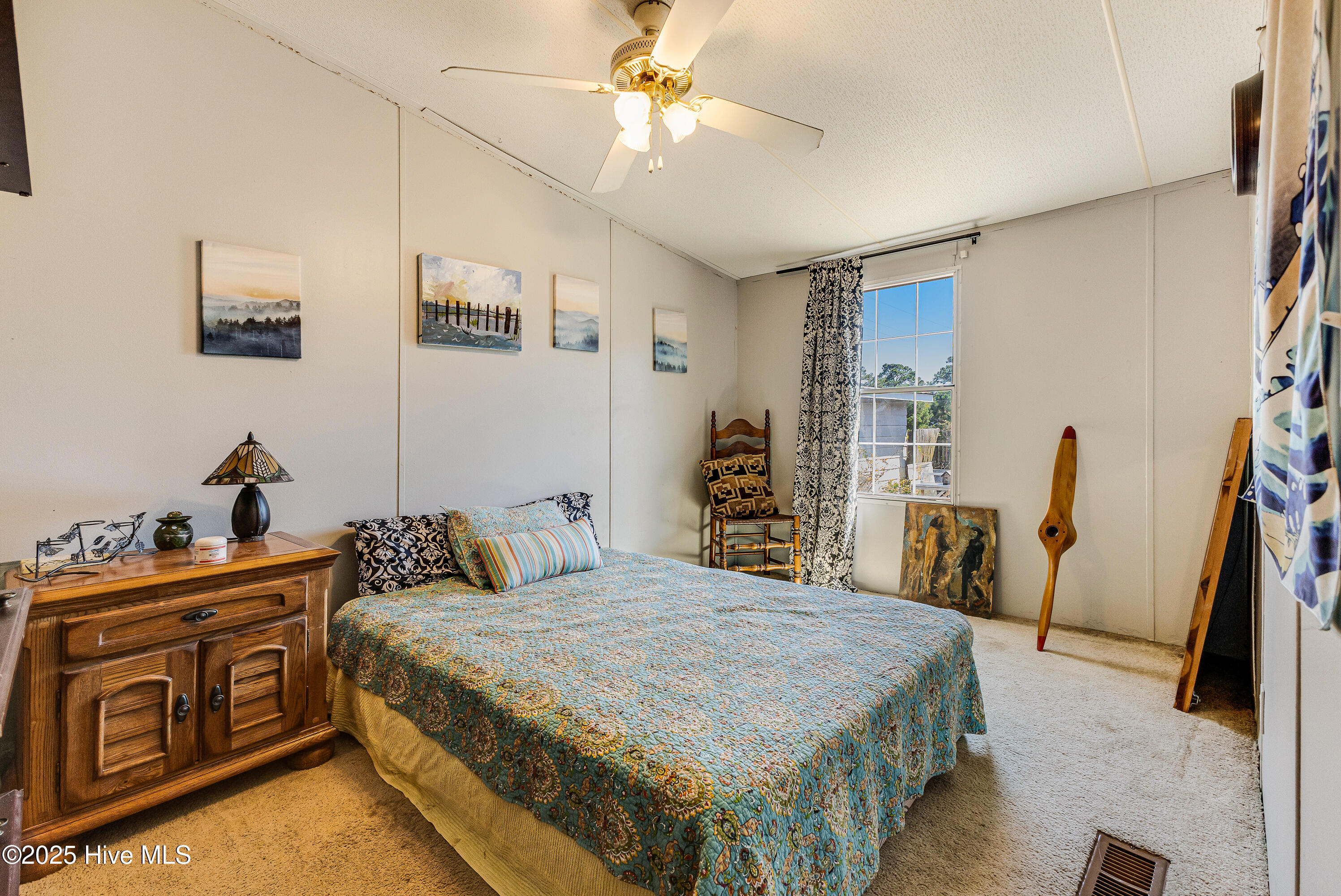 100528928 | Photo 21