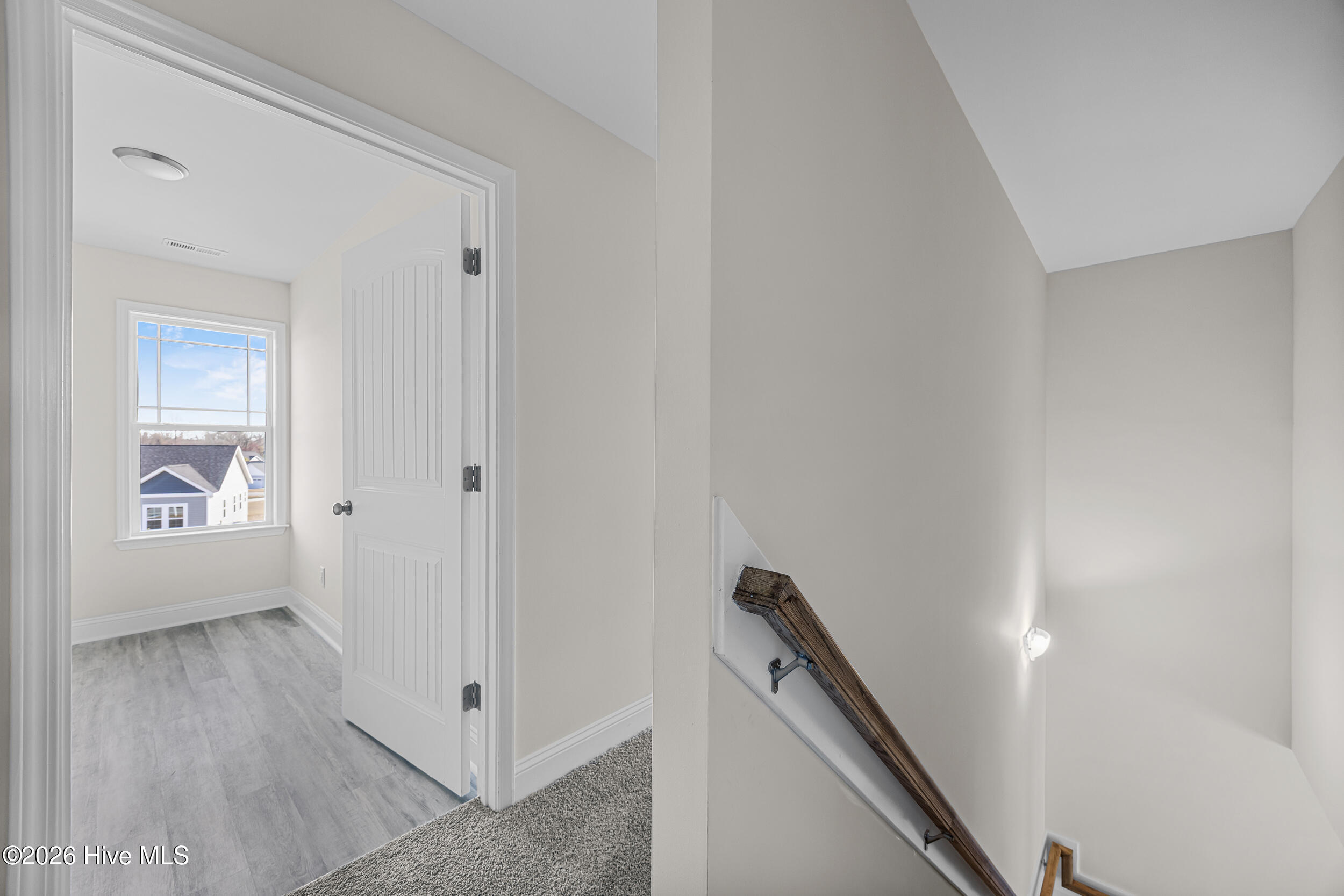 100552403 | Photo 26