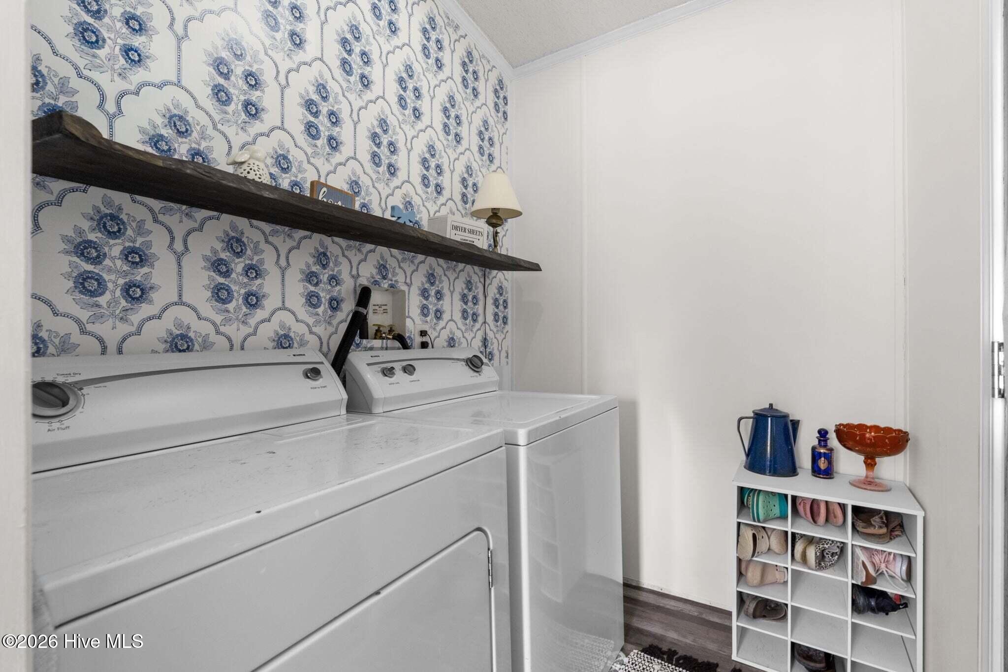 100562957 | Photo 23