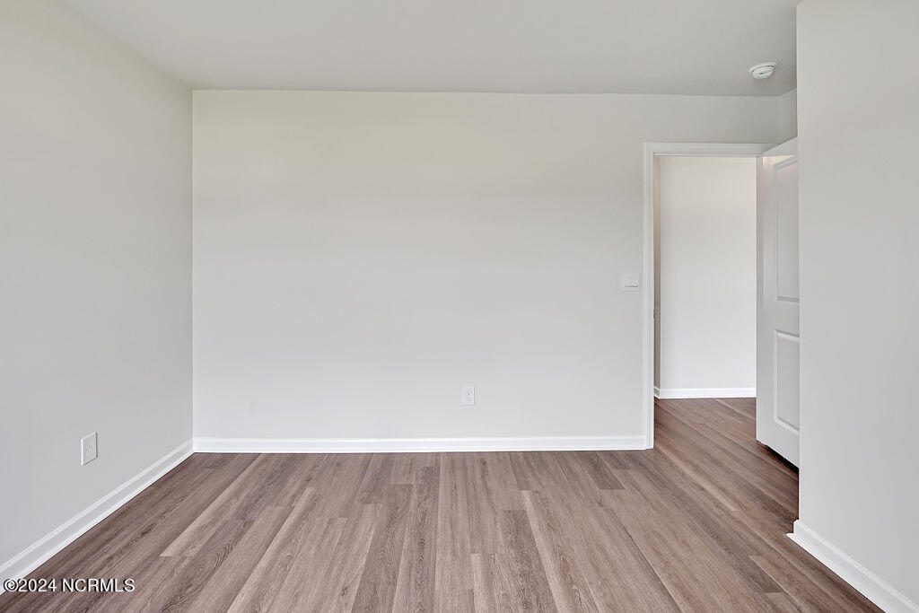 100520570 | Photo 30