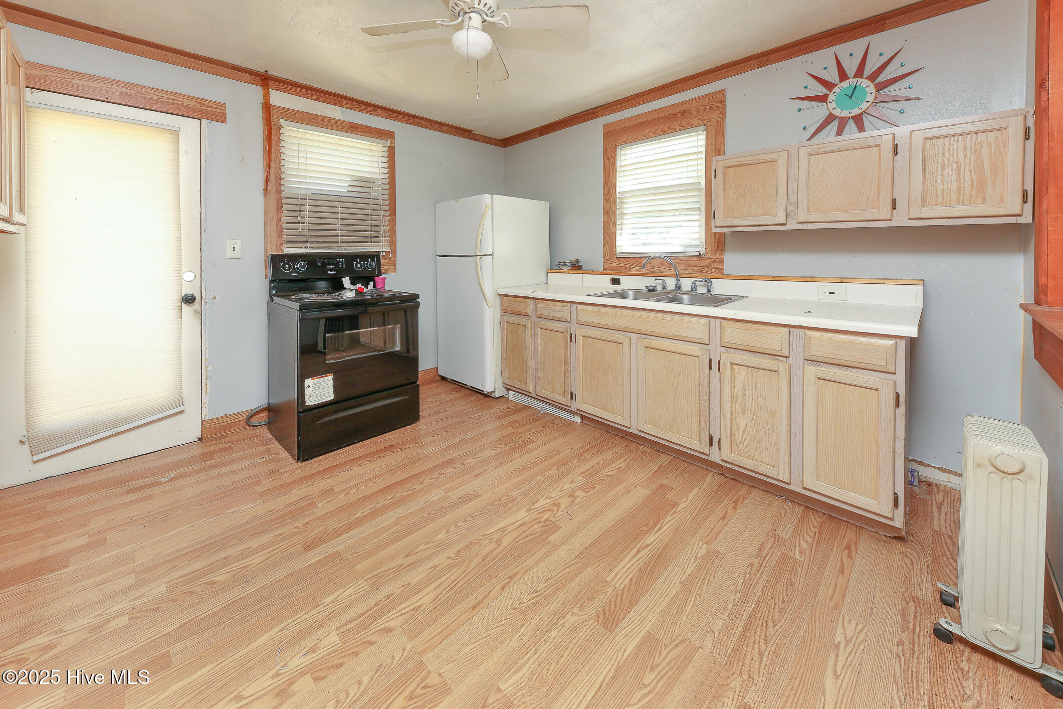 8533 Caratoke Highway, Powells Point, NC, 27966