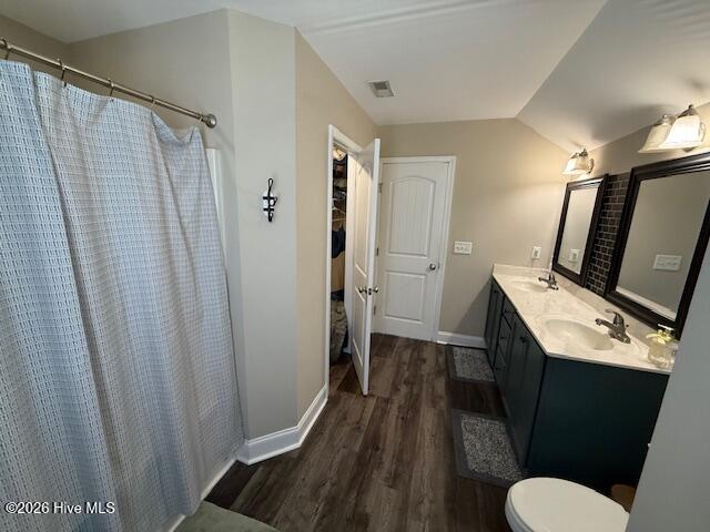 100568953 | Photo 20