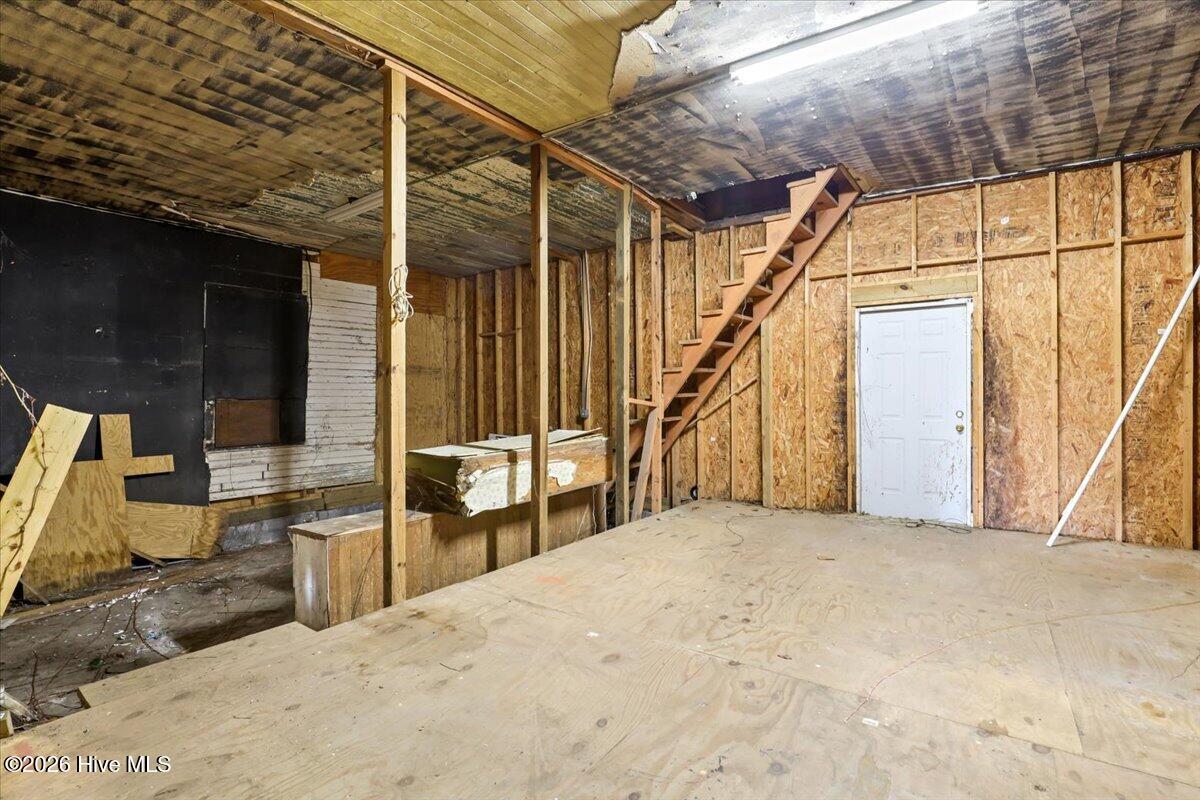 Exterior photo of 6640 Us Highway 70 W, La Grange, NC 28551. MLS: 100561805