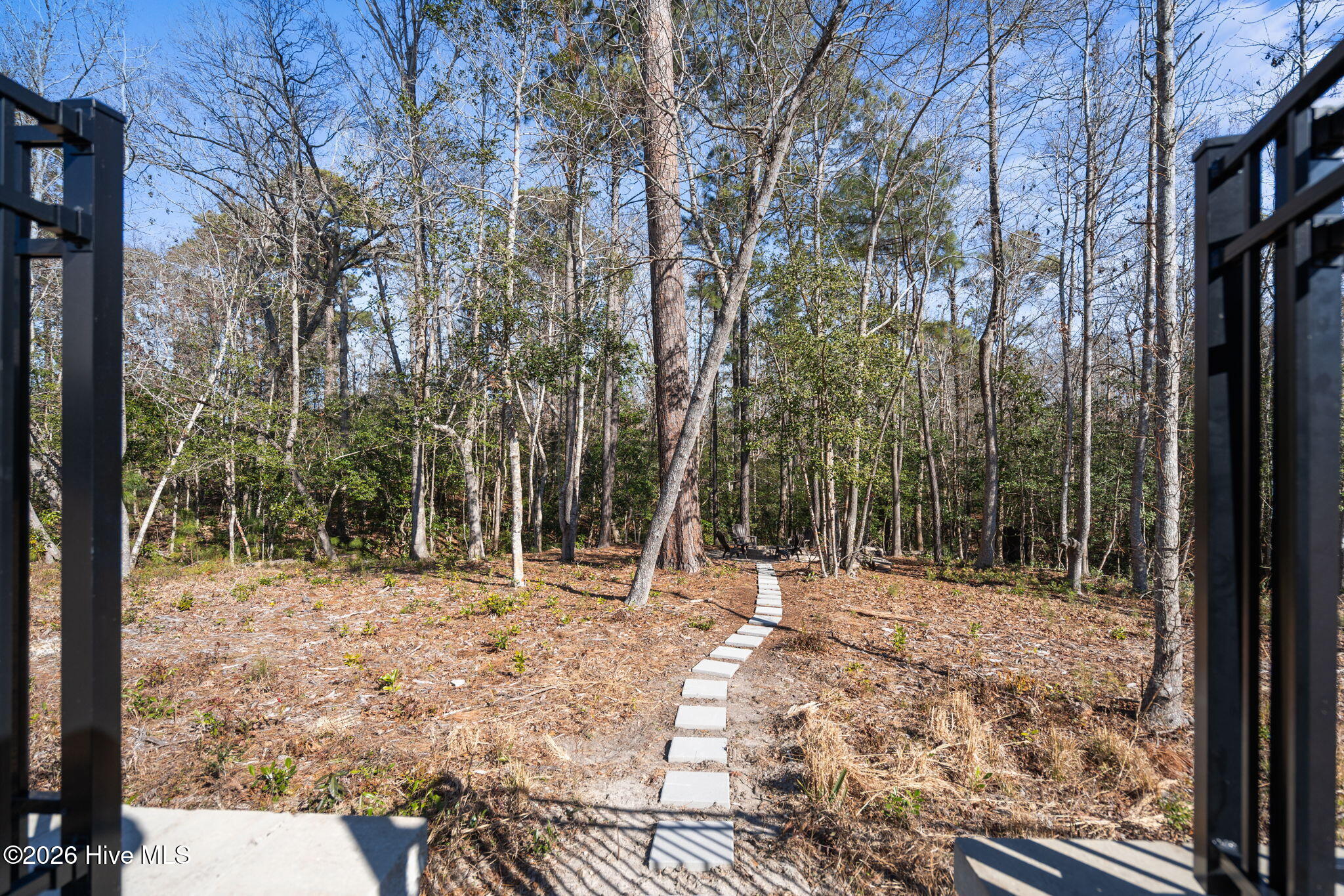 100552740 | Photo 56