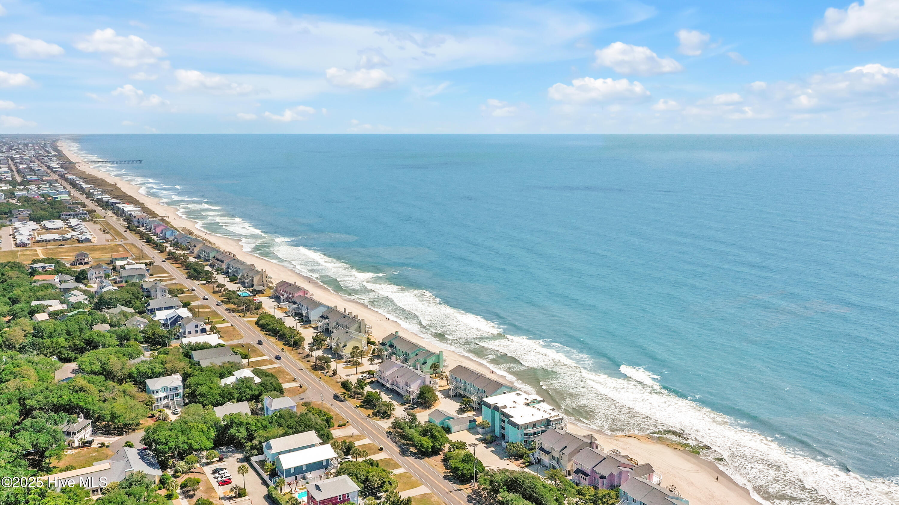 100570549 | Photo 46