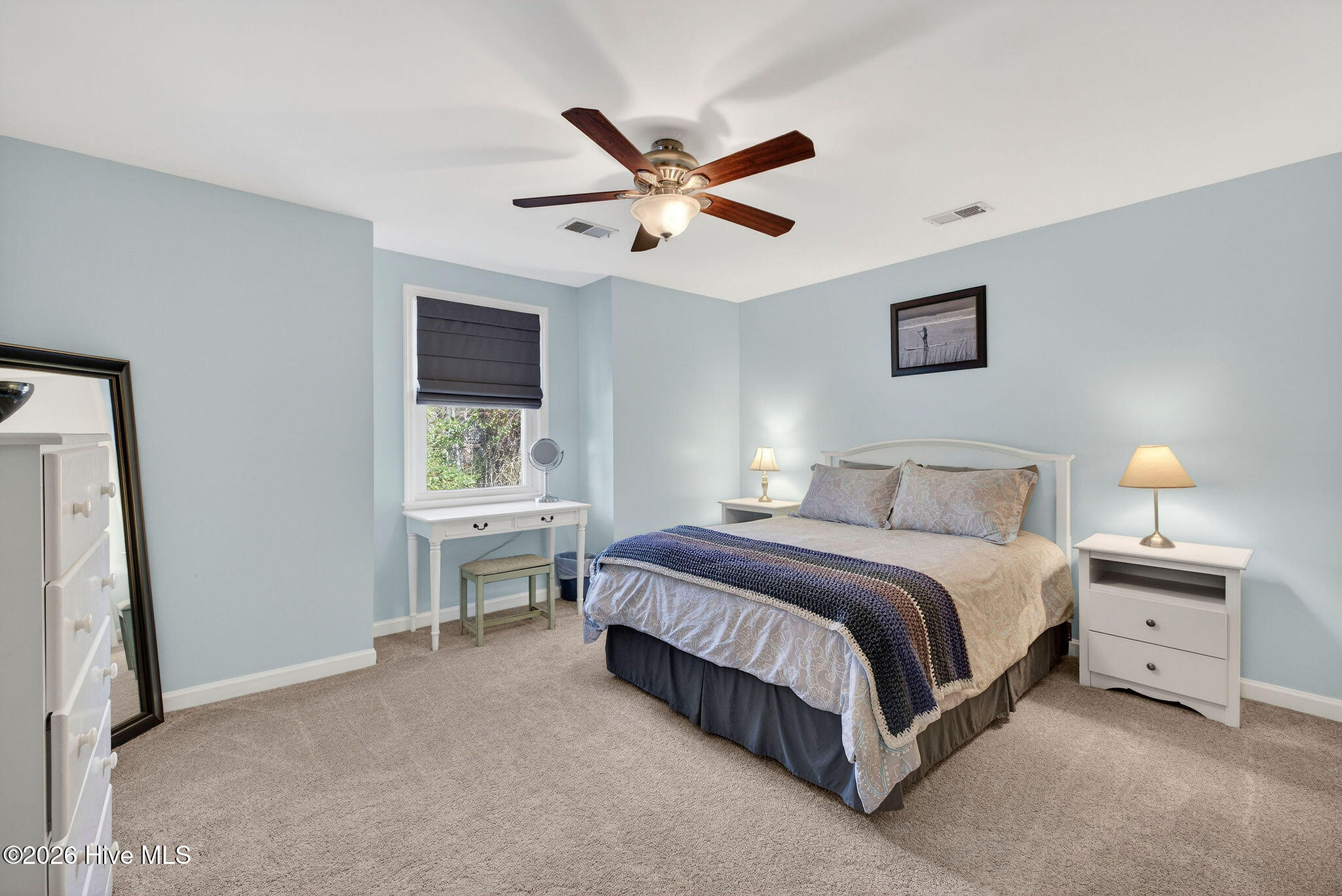 100552823 | Photo 30