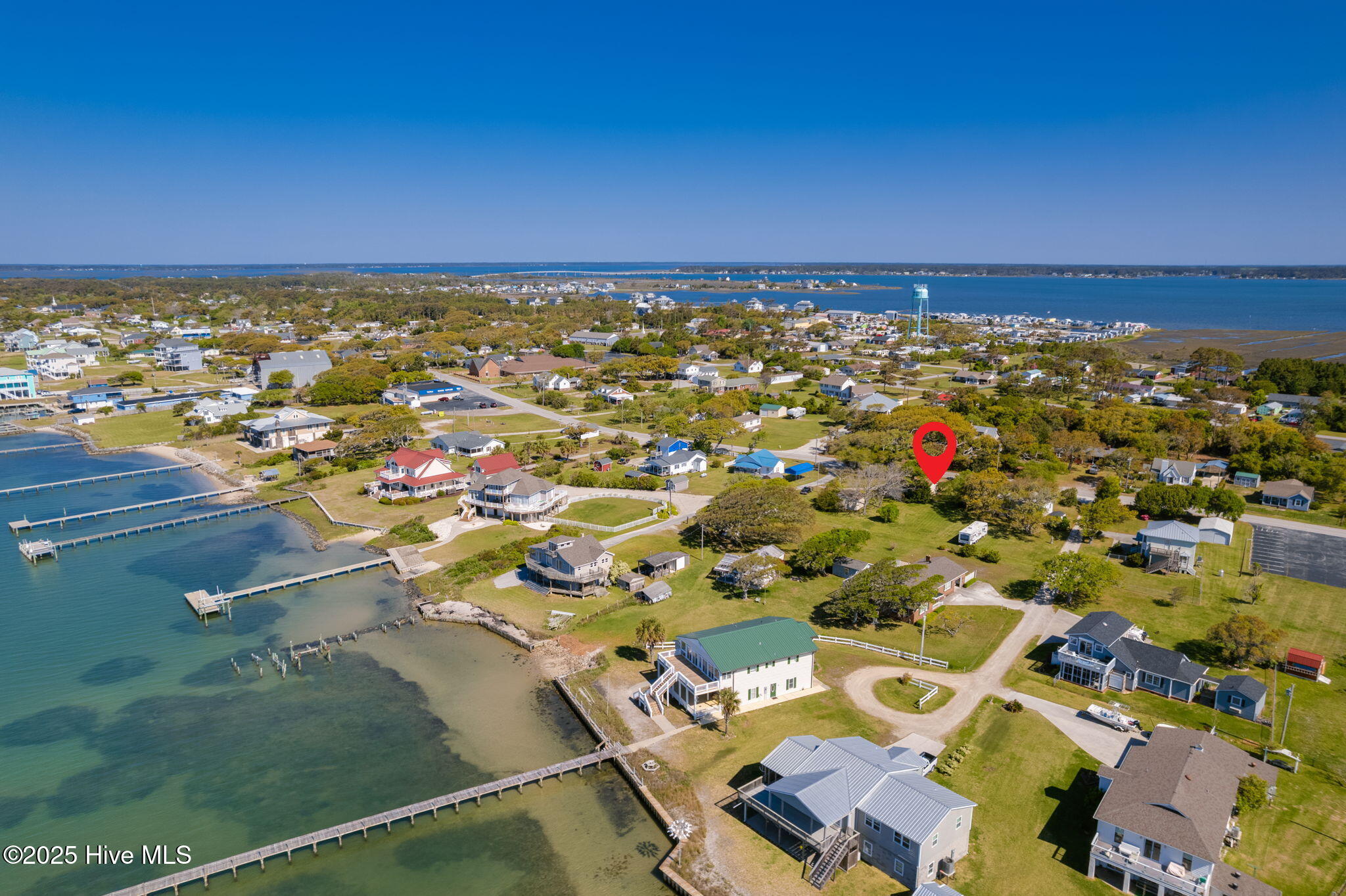 Homes for sale in Harkers Island, NC | 1072 Island Rd, Harkers Island, NC 28531 | MLS# 100502459