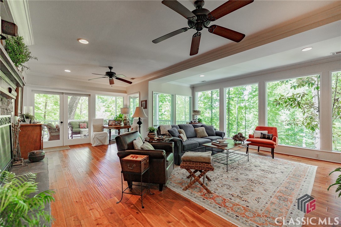 210 Riverview Road