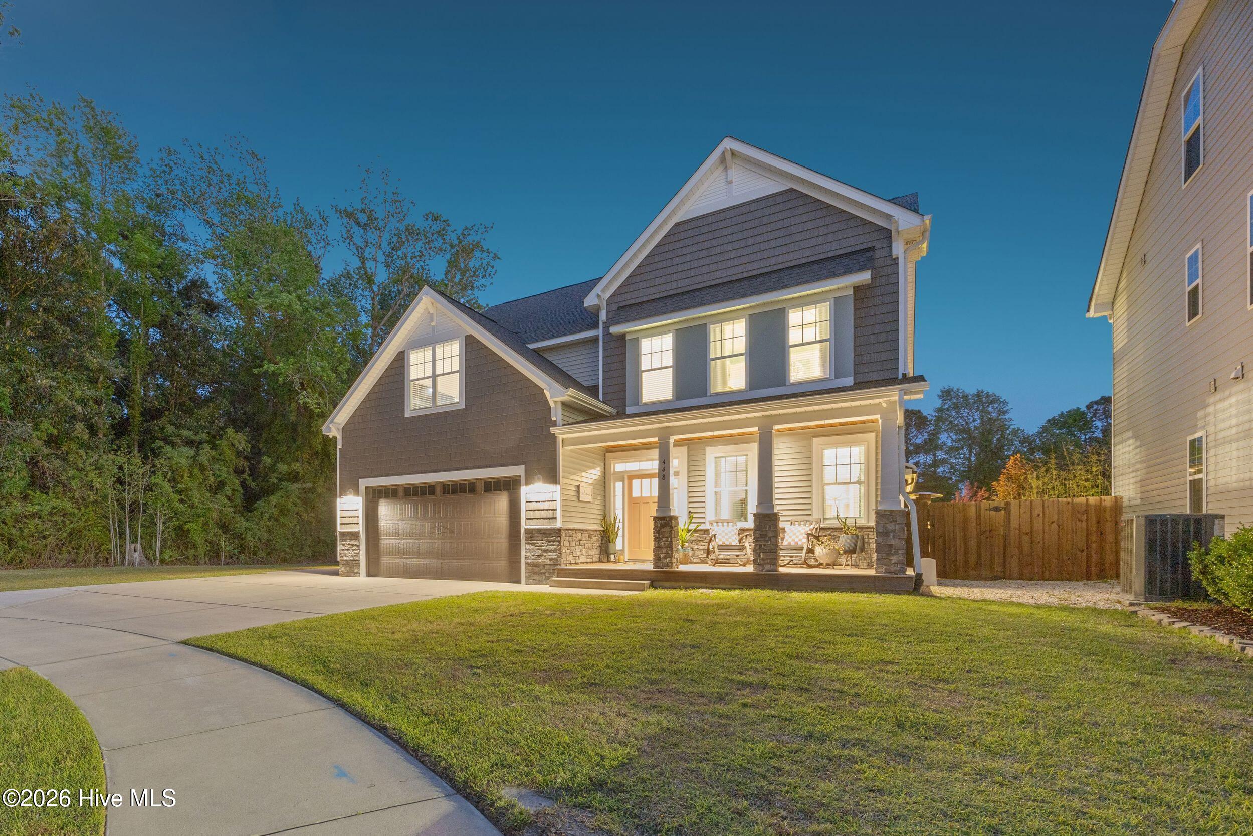 100566940 | Photo 100