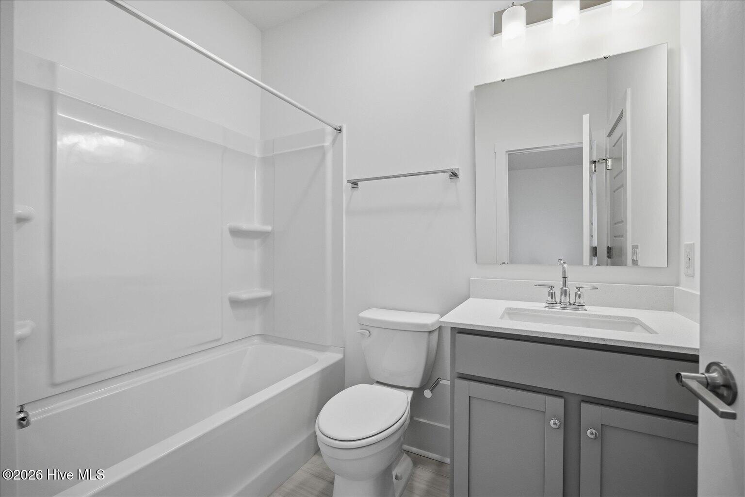 100544429 | Photo 22