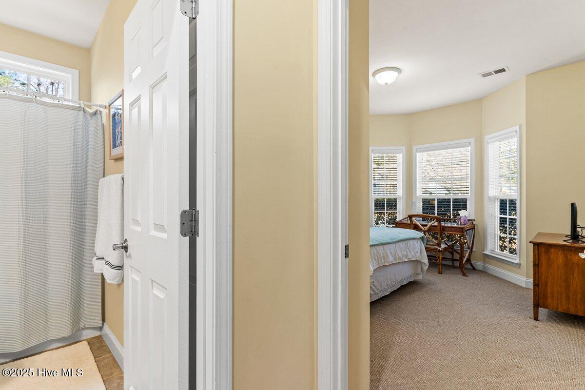 100491757 | Photo 32