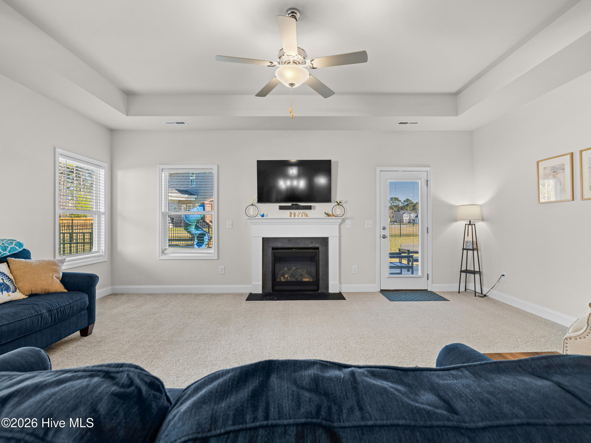 100565919 | Photo 30