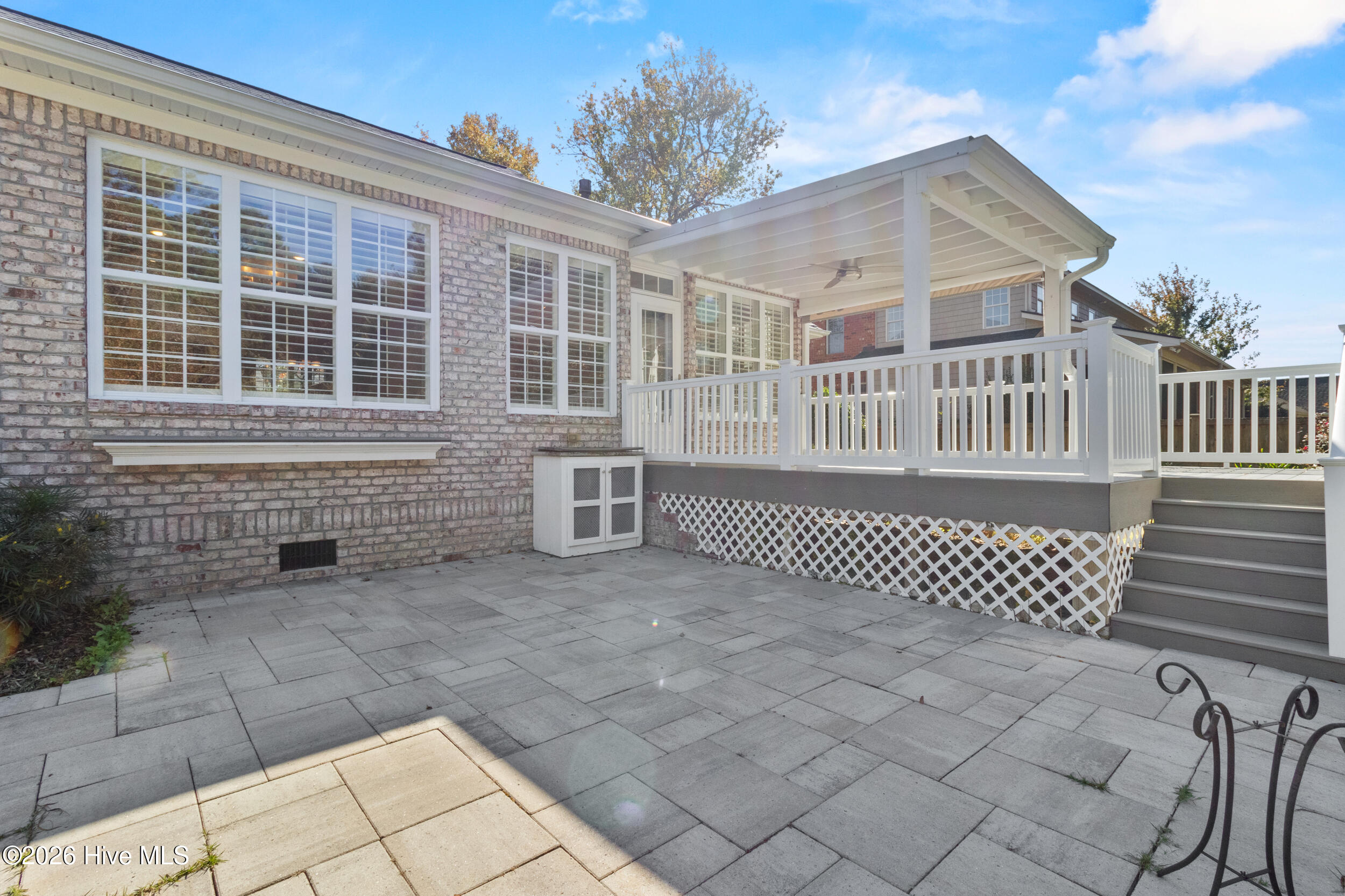 100541482 | Photo 41