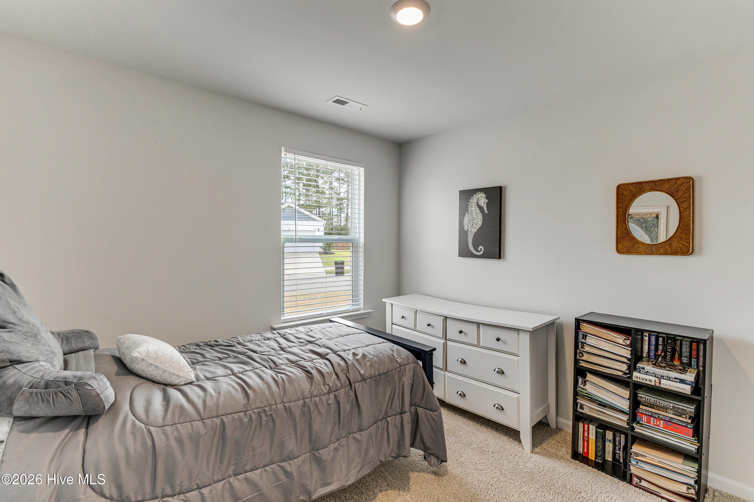 100560906 | Photo 20