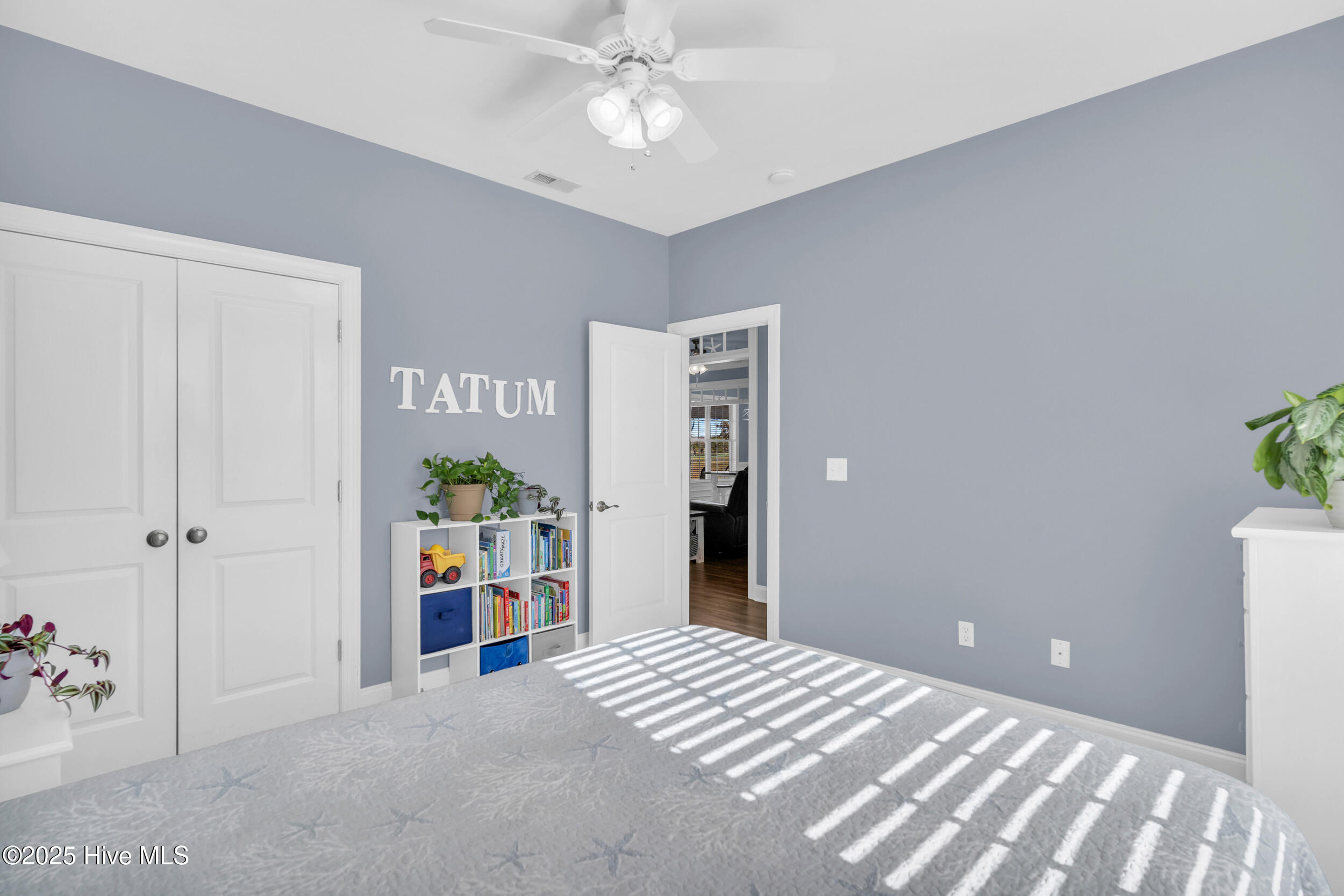 100543526 | Photo 27