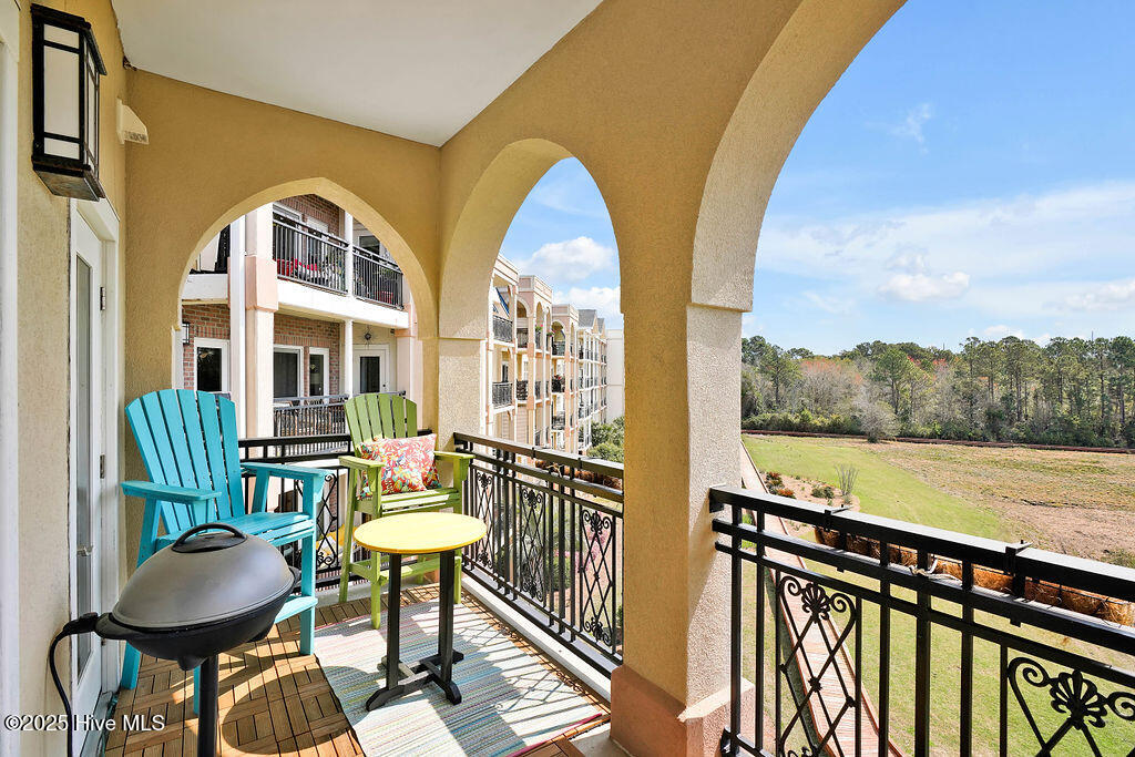 100497917 | Photo 29