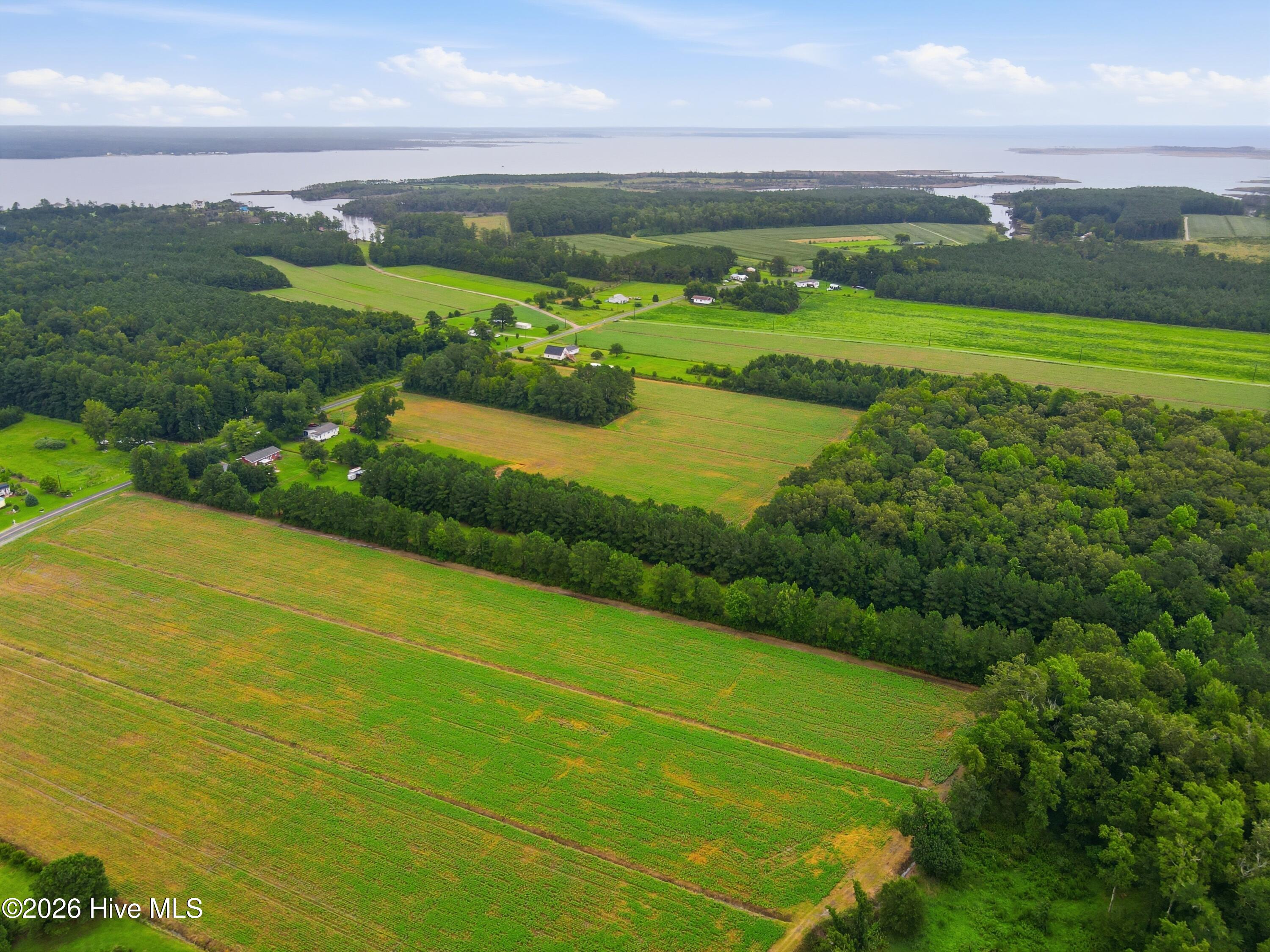 6634 Florence Road,Merritt