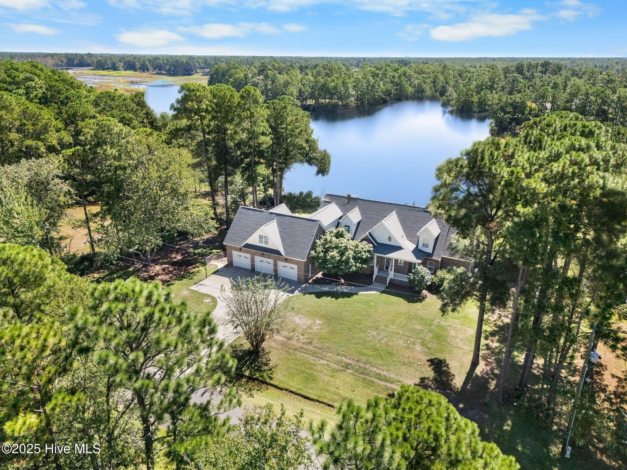 100526729 | Photo 89