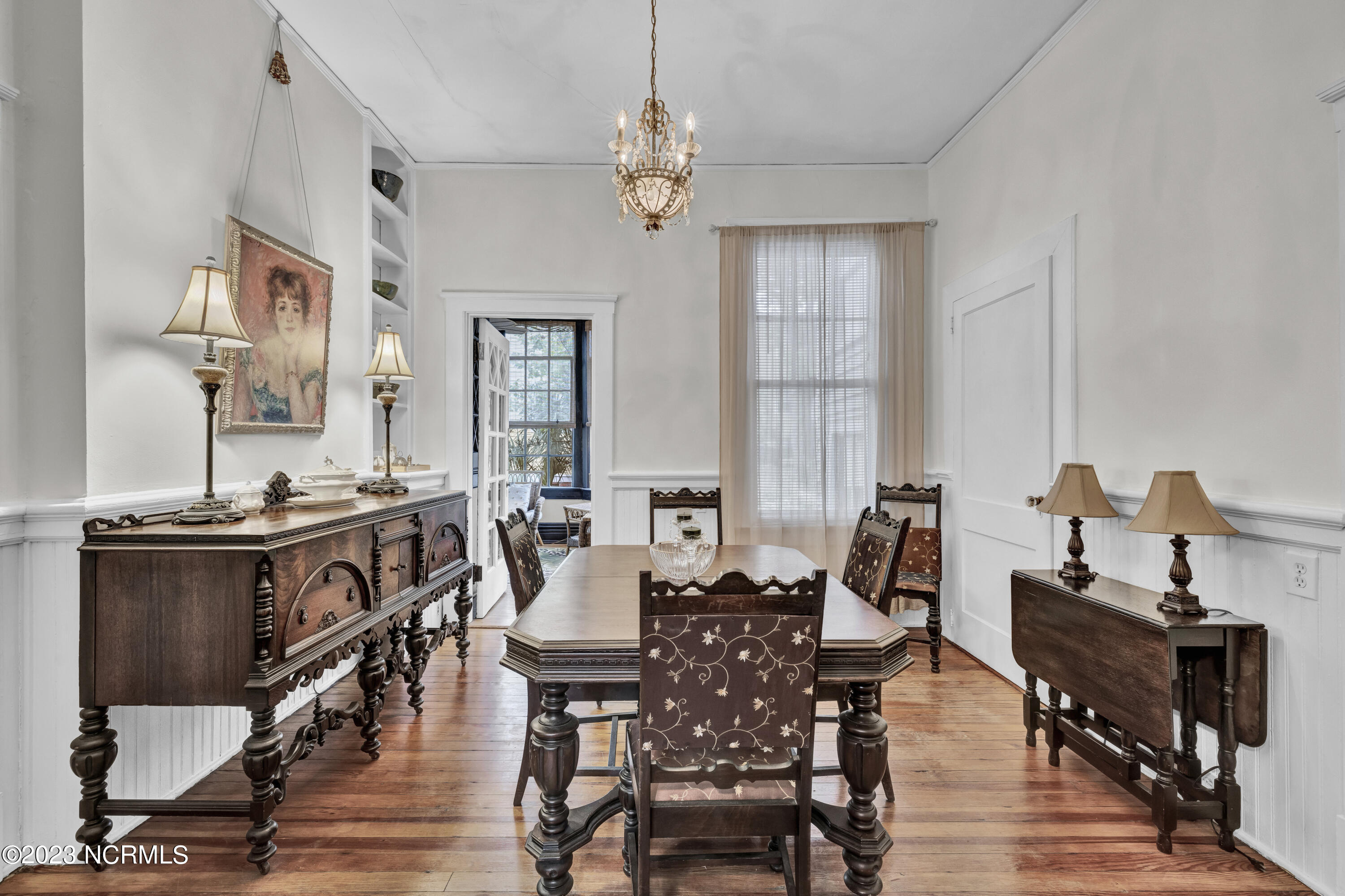 106 S 5th Avenue, Wilmington, NC 28401 – photo 21: First Floor Dining #2