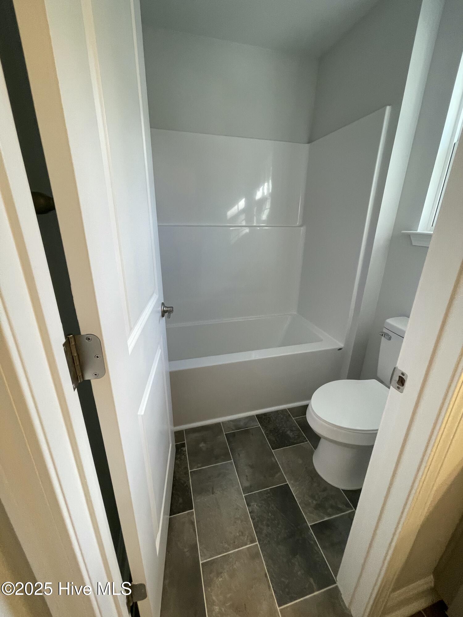 100422269 | Photo 53